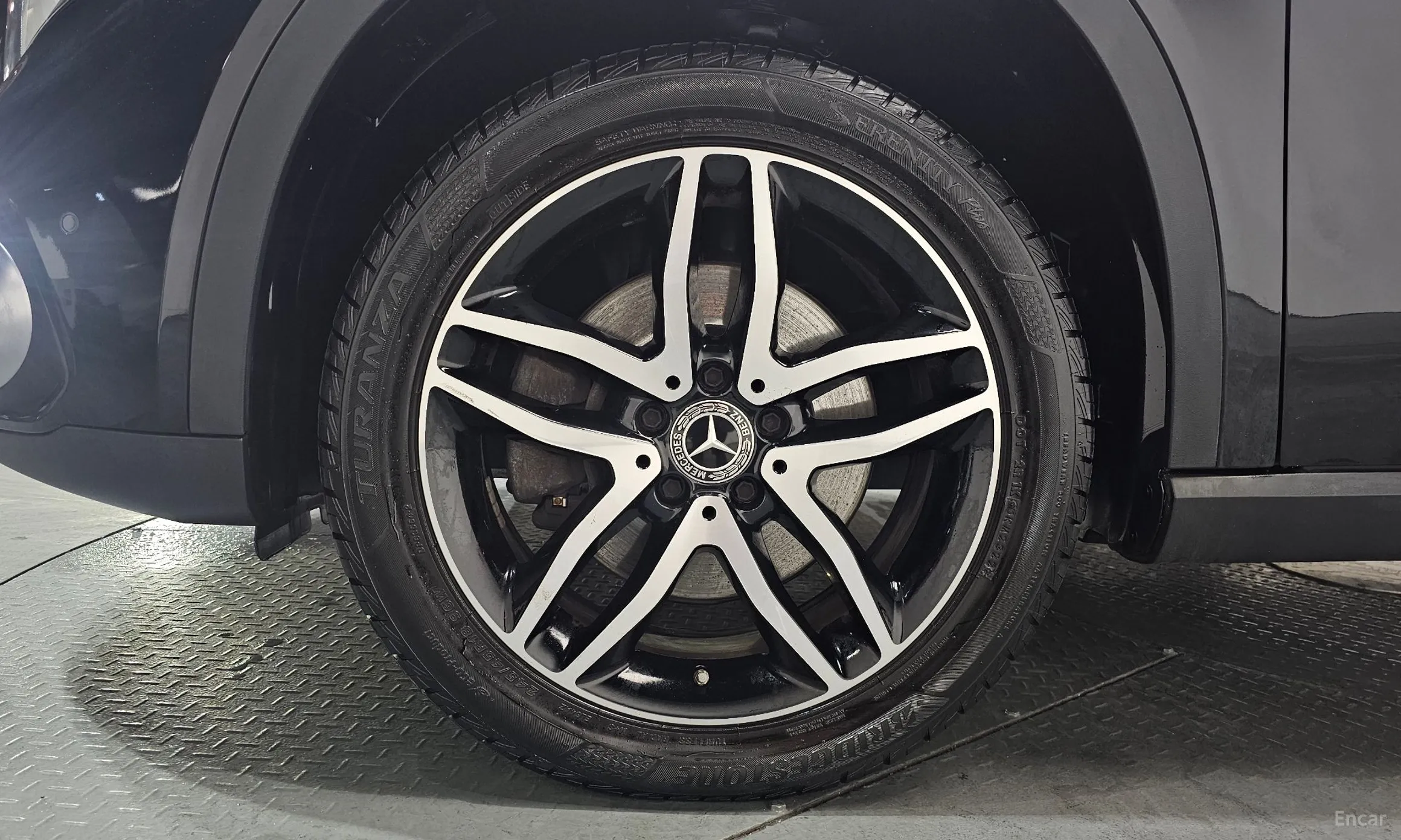Mercedes Benz GLA-Class X156 превью 5