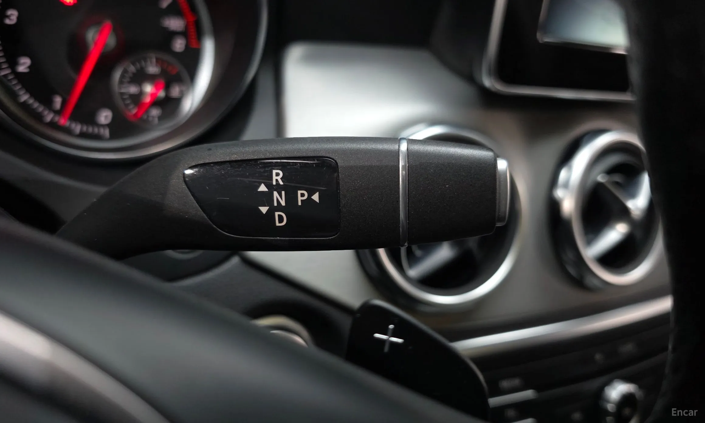 Mercedes Benz GLA-Class X156 превью 9