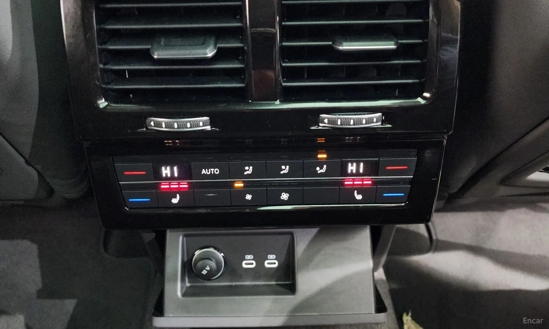 Volkswagen Touareg 3rd Generation превью 19