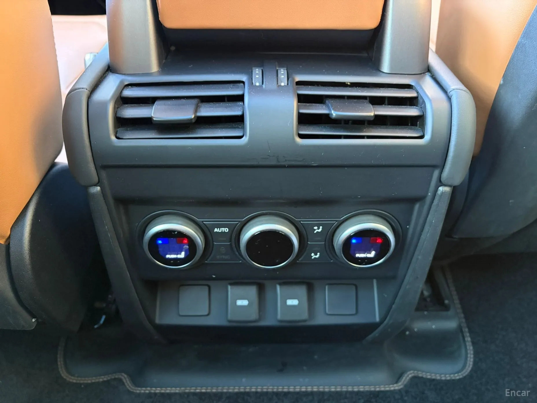 Land Rover Defender (L663) превью 10