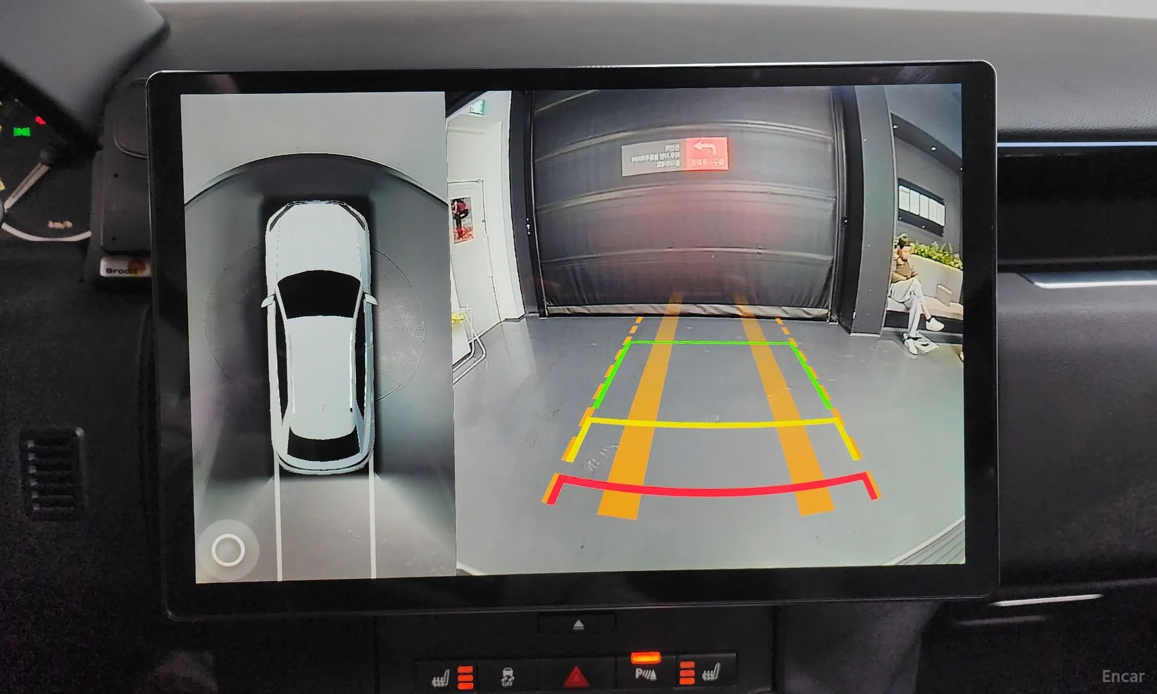 Land Rover Discovery 4 превью 16