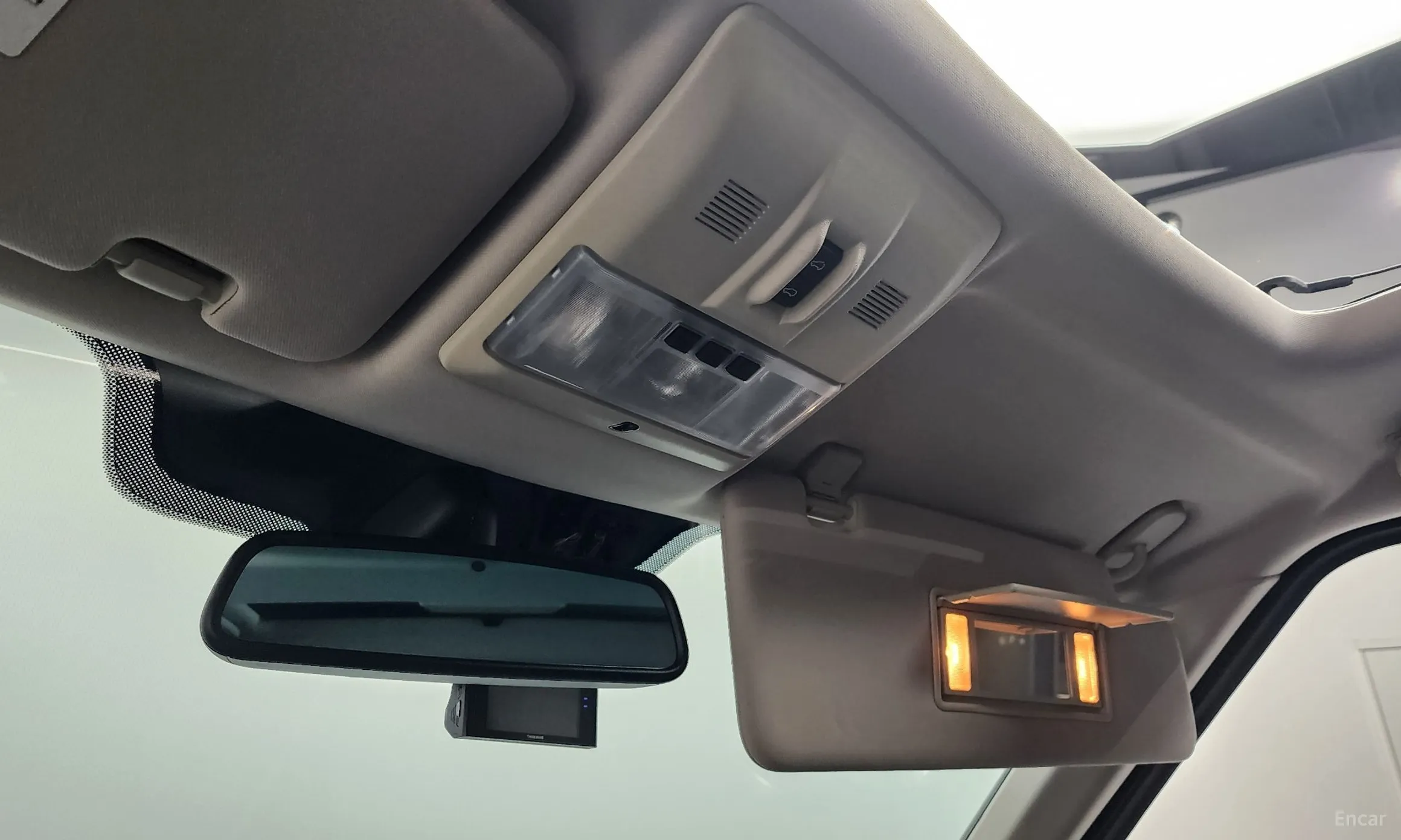 Land Rover Discovery 4 превью 17