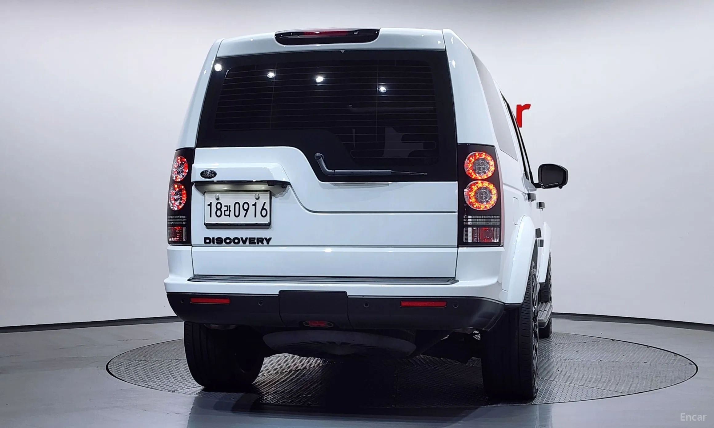 Land Rover Discovery 4 превью 4