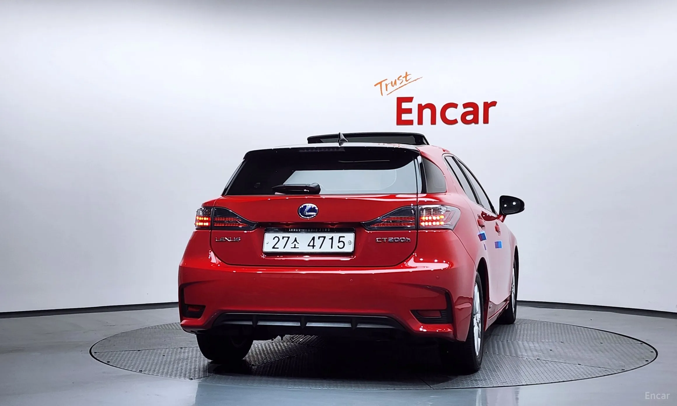 Lexus CT200h превью 4