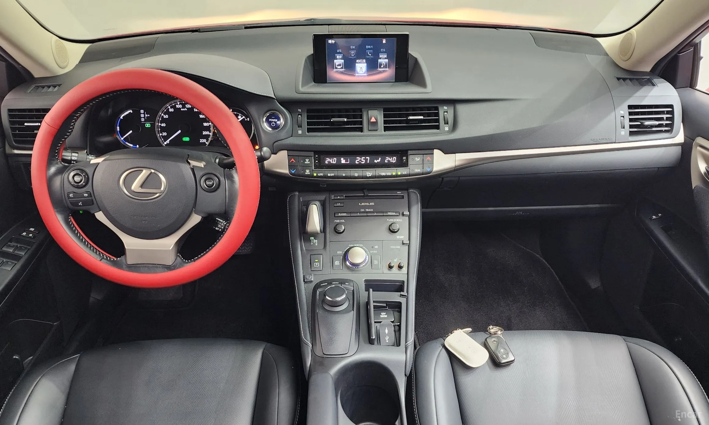 Lexus CT200h превью 7