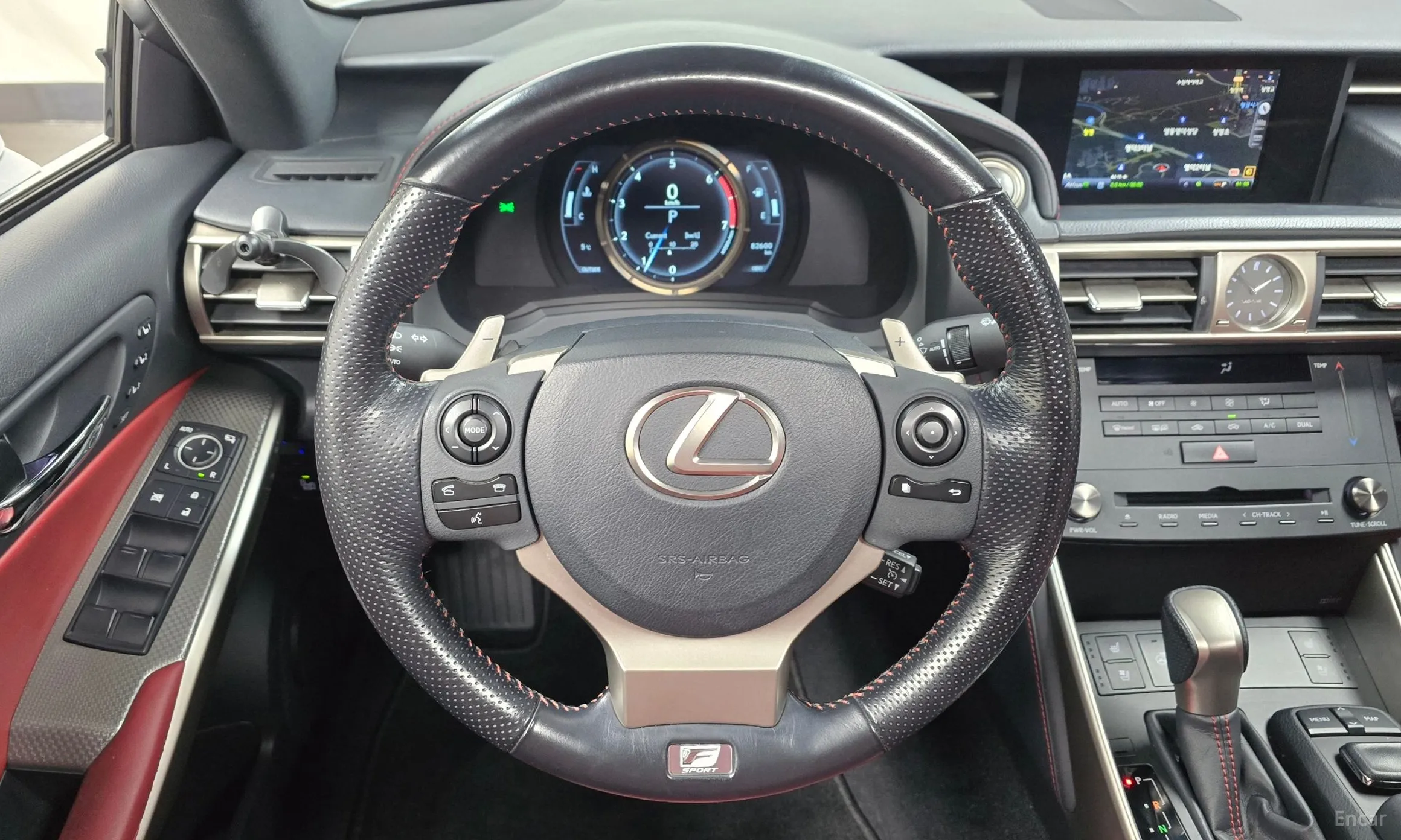 Lexus New IS200t превью 13