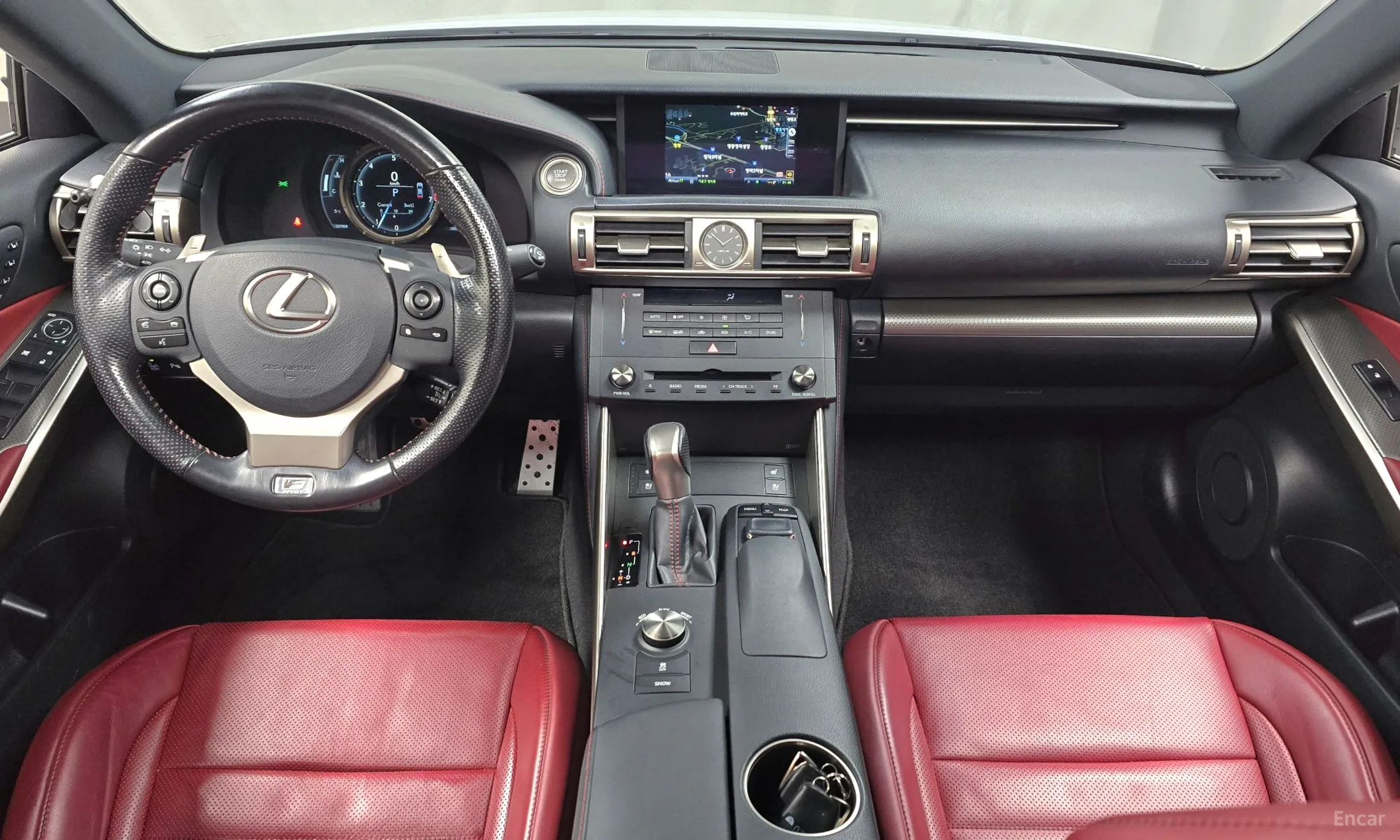 Lexus New IS200t превью 7