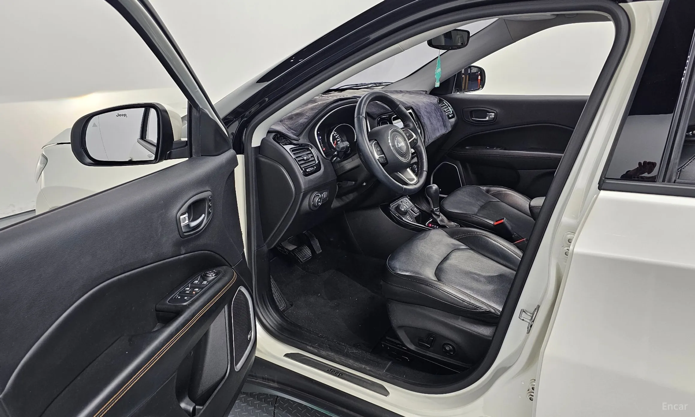 Jeep Compass 2nd Generation превью 11