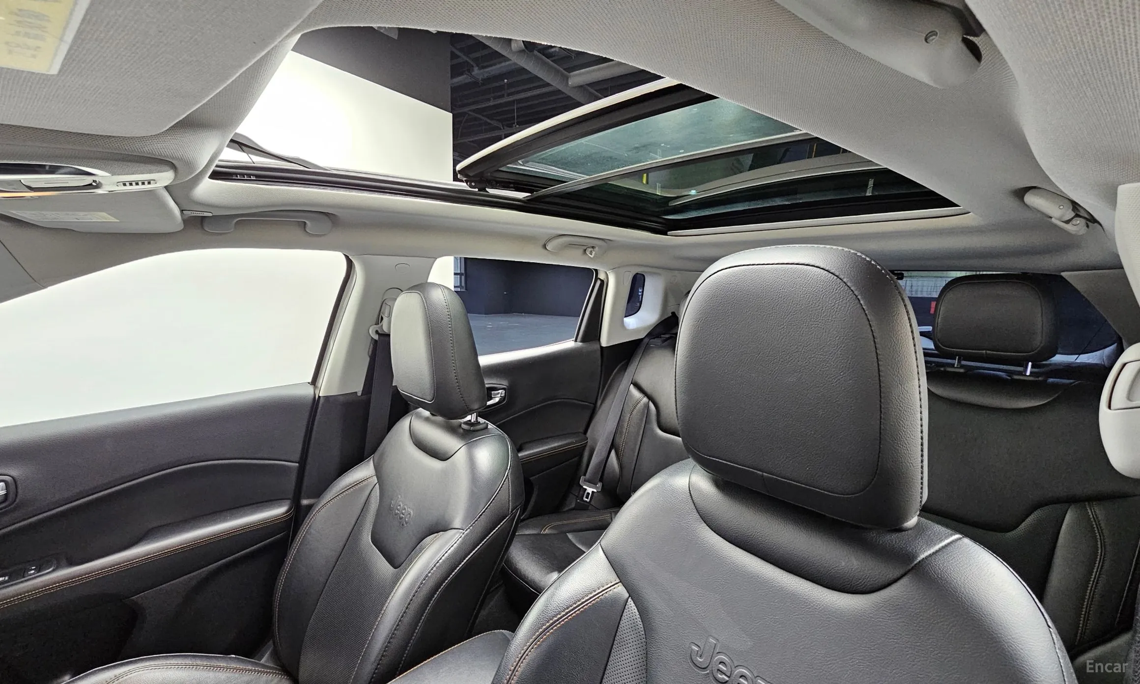 Jeep Compass 2nd Generation превью 19