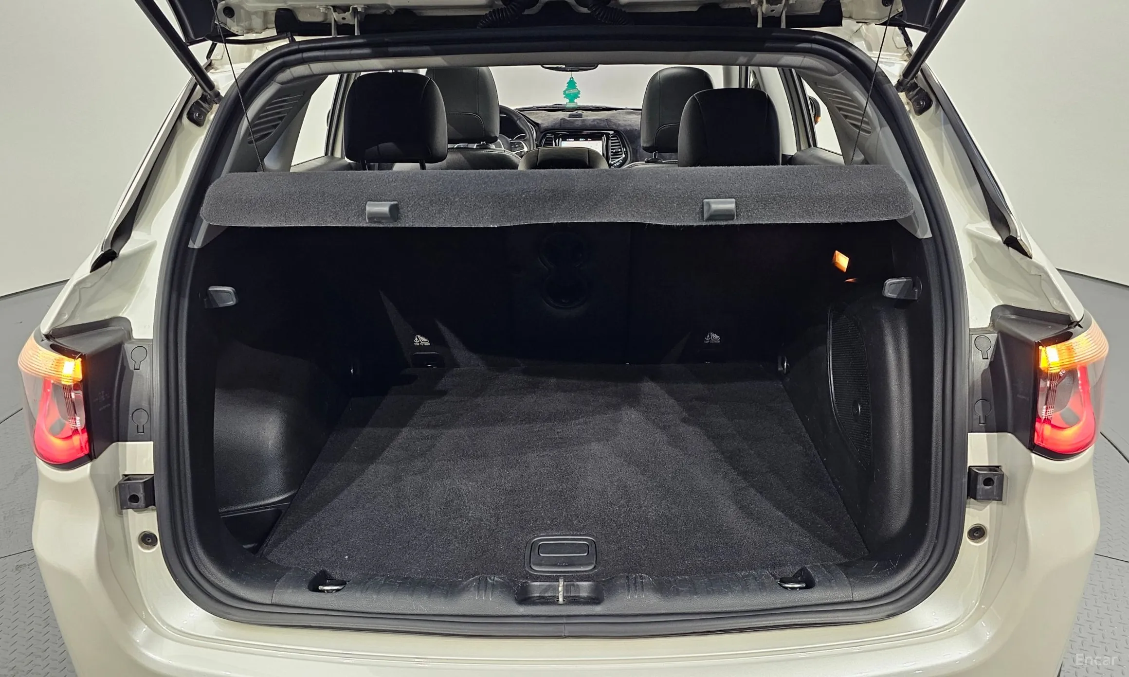 Jeep Compass 2nd Generation превью 20