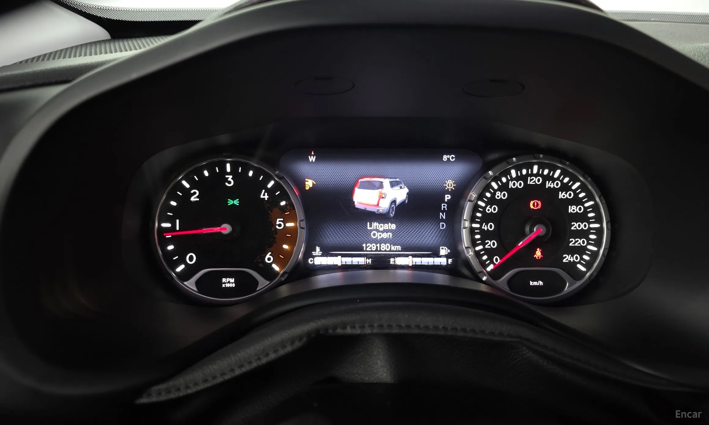 Jeep Renegade превью 8