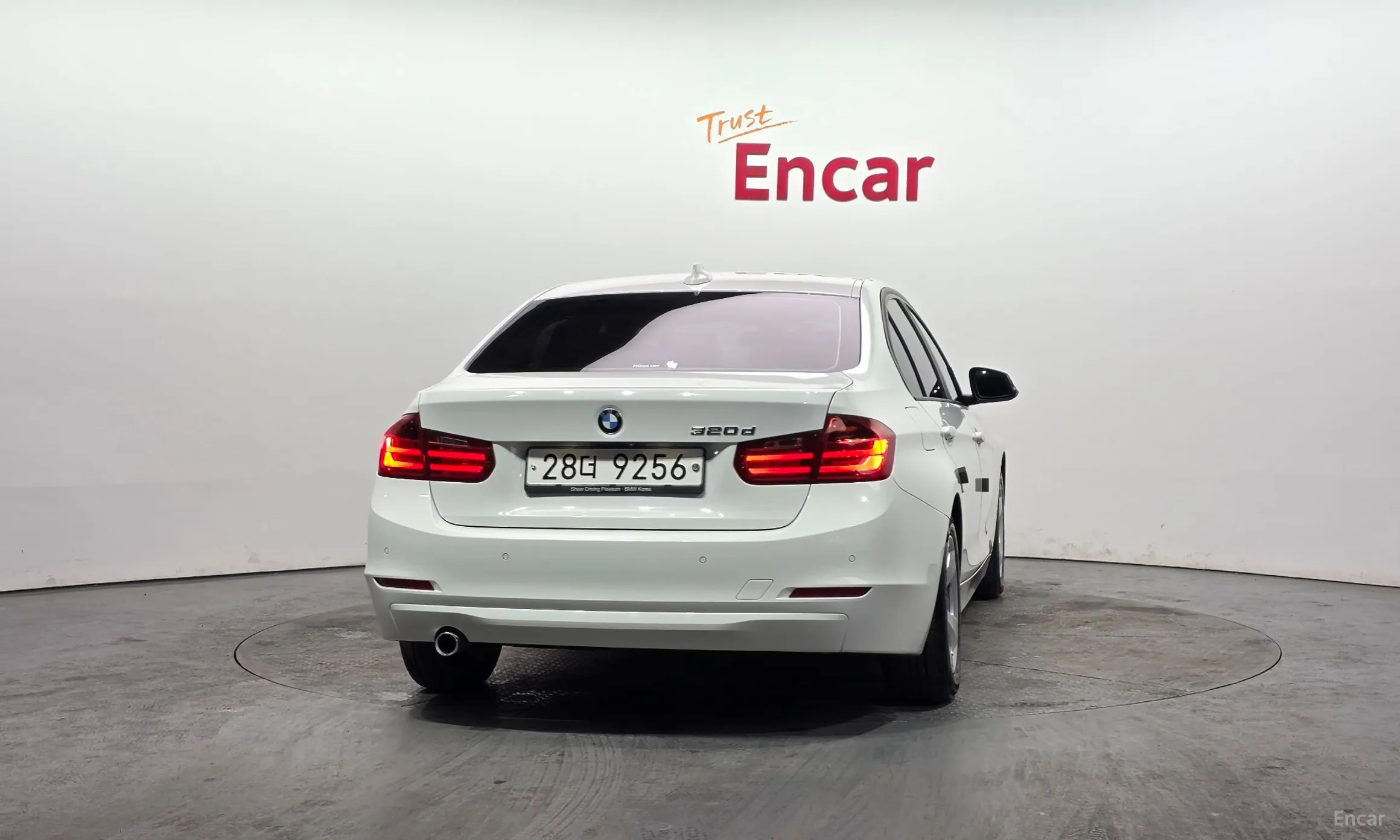 BMW 3 Series (F30) превью 4