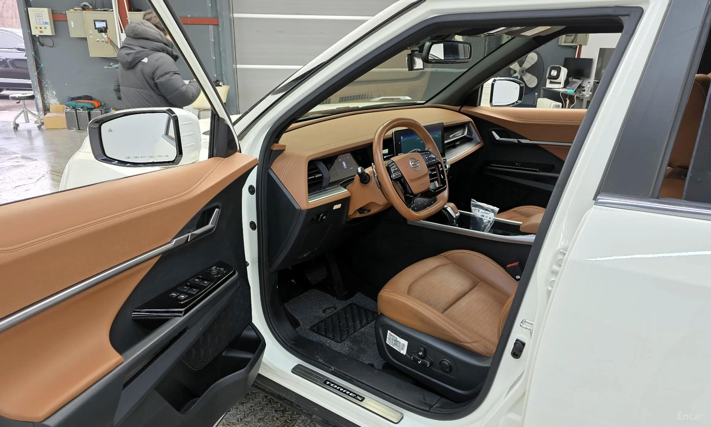 KG Mobility (SsangYong) Torres превью 10