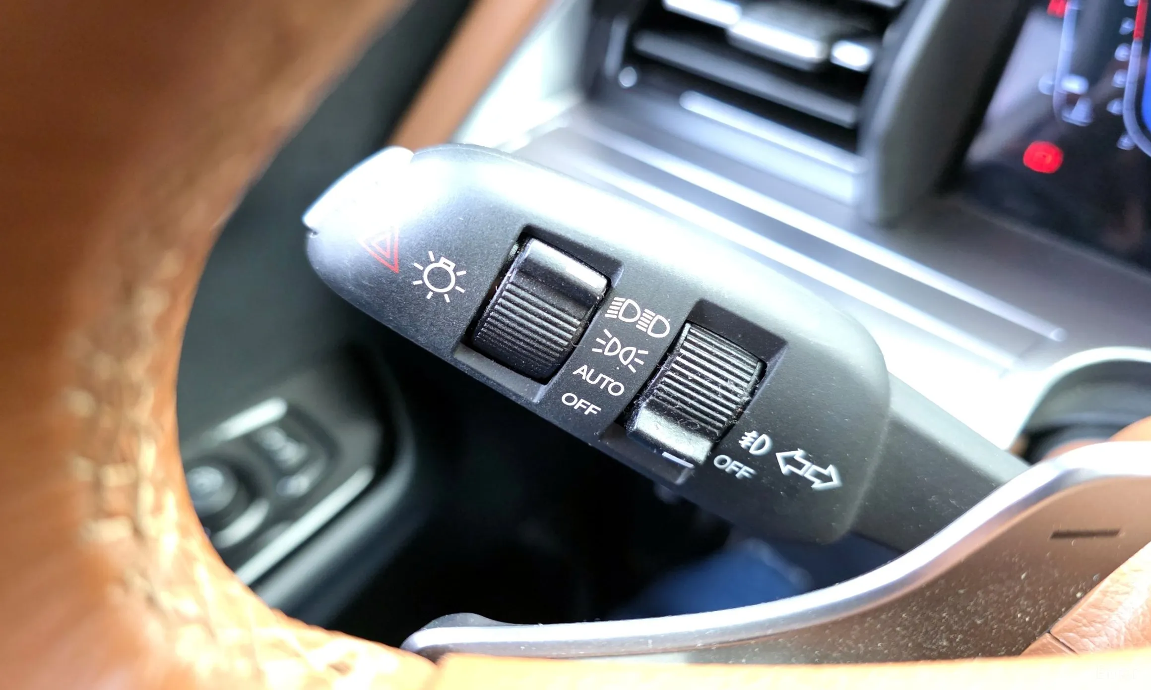 KG Mobility (SsangYong) Torres превью 14