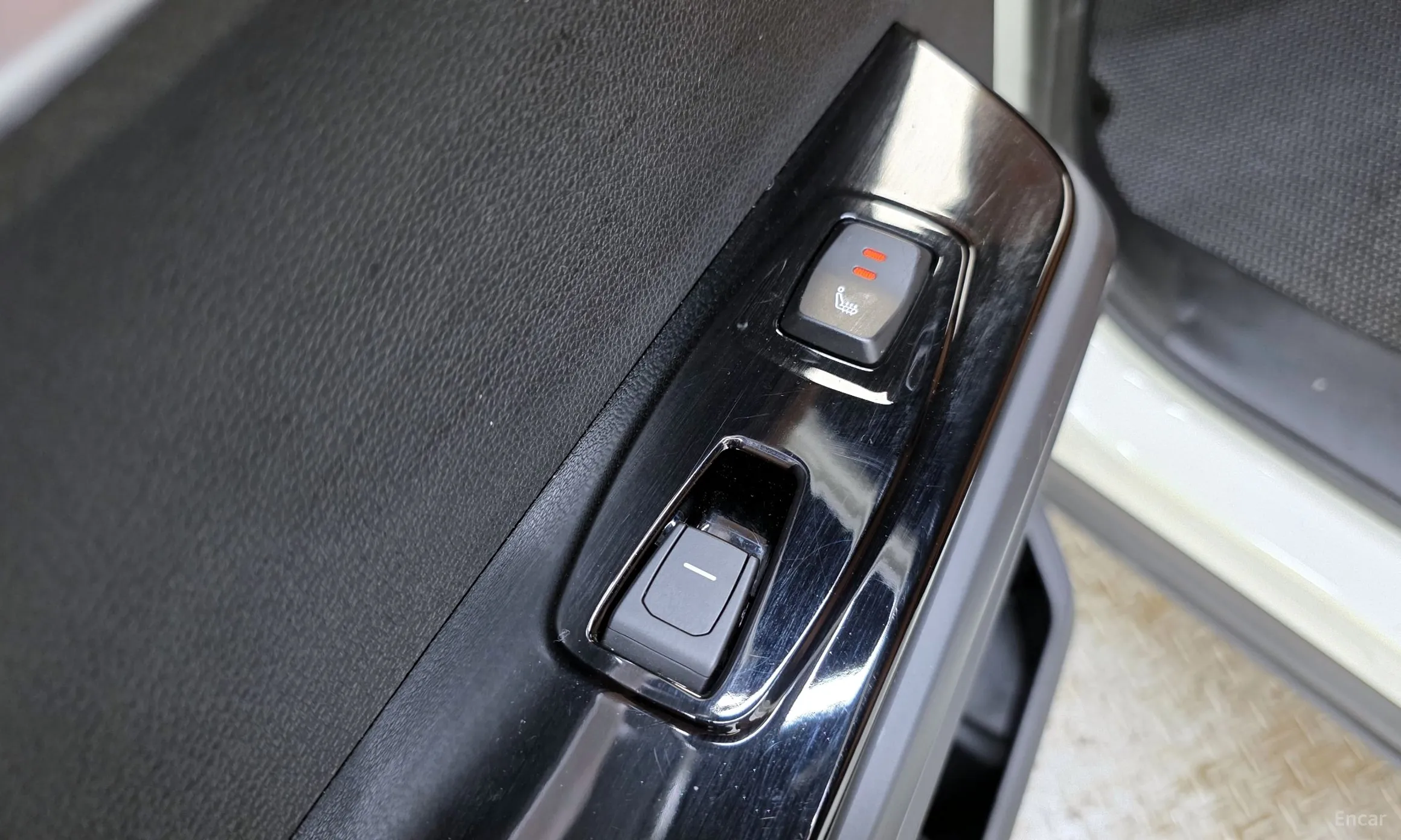 KG Mobility (SsangYong) Torres превью 17