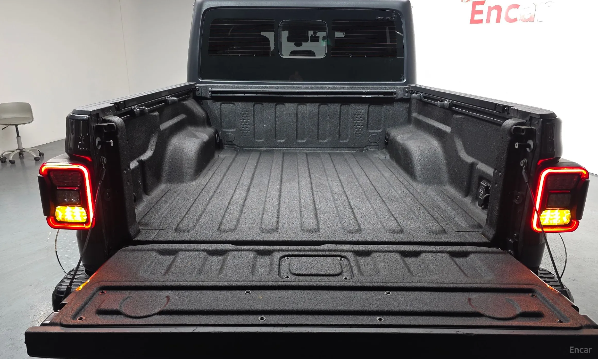 Jeep Gladiator (JT) превью 20