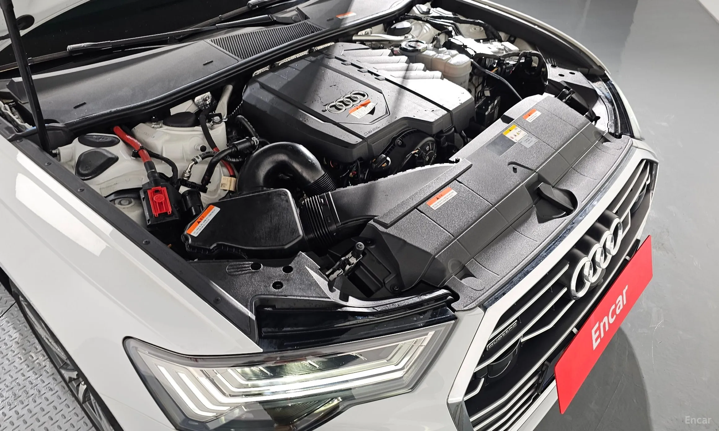 Audi A6 (C8) превью 6