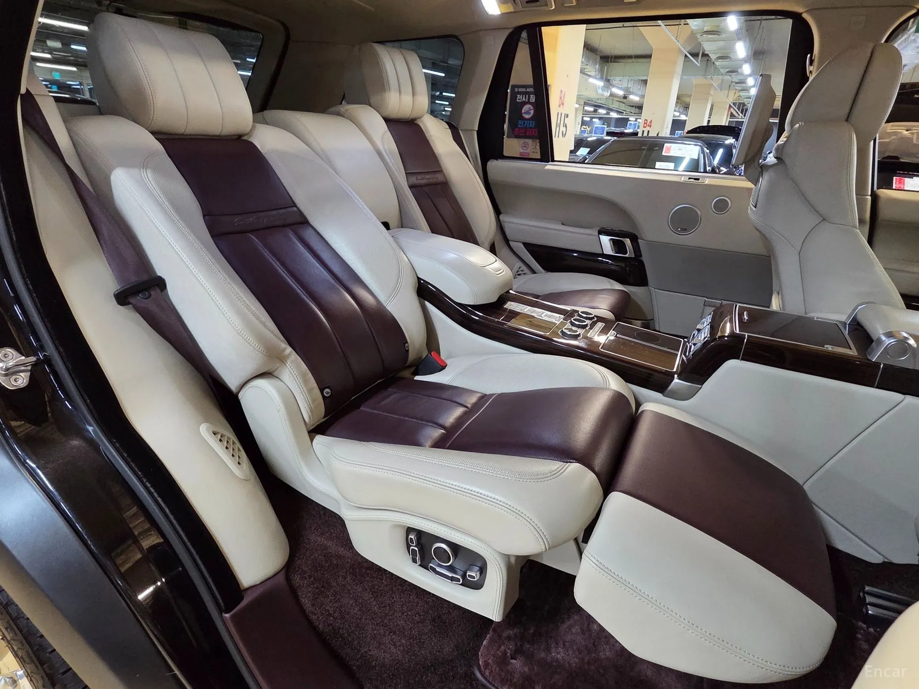 Land Rover Range Rover 4th Generation превью 15