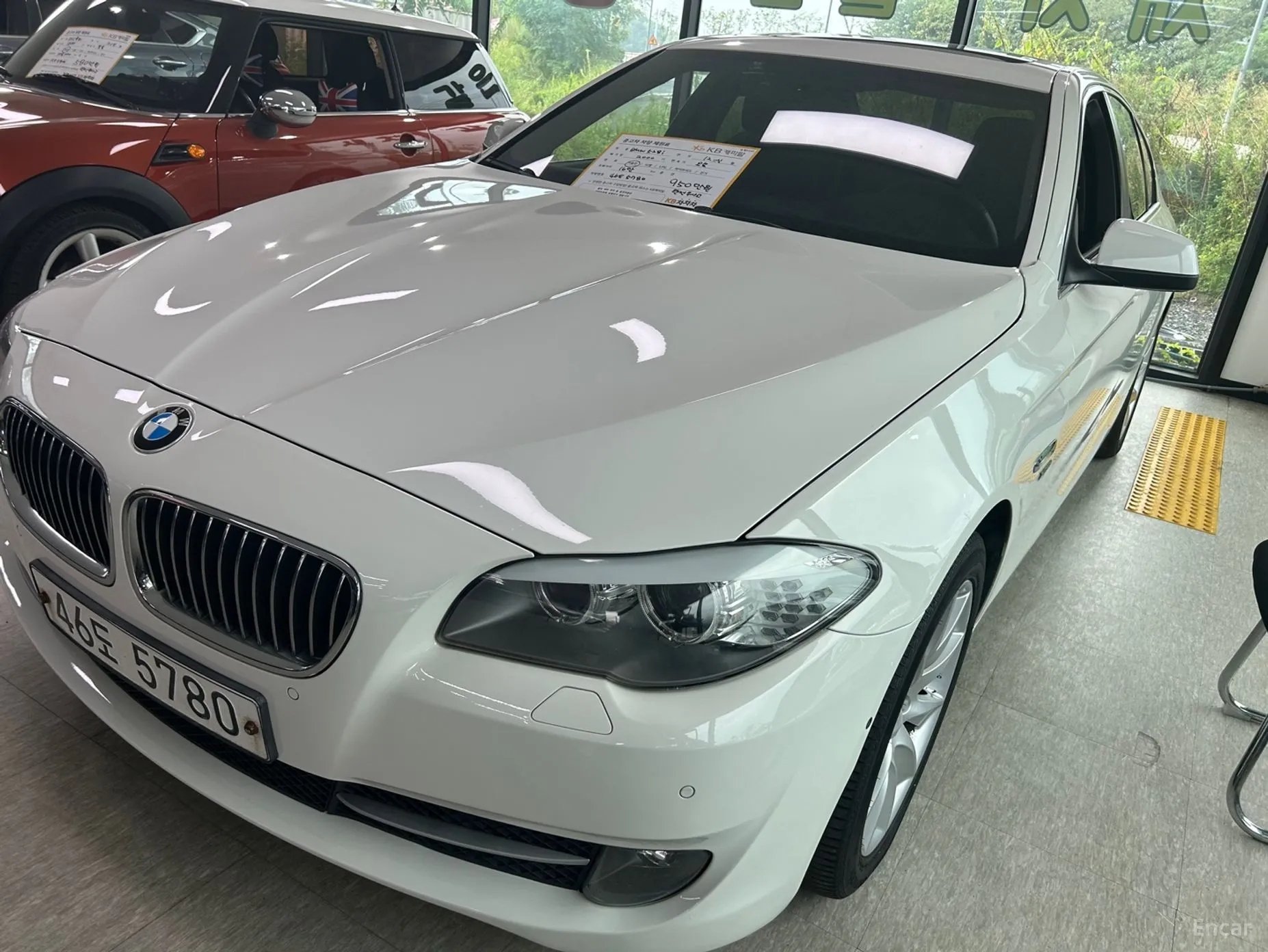 BMW 5 Series (F10) превью 2