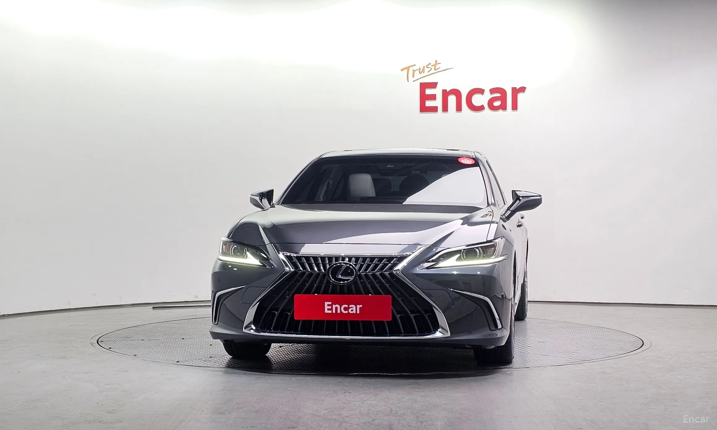 Lexus ES300h 7th Generation превью 3