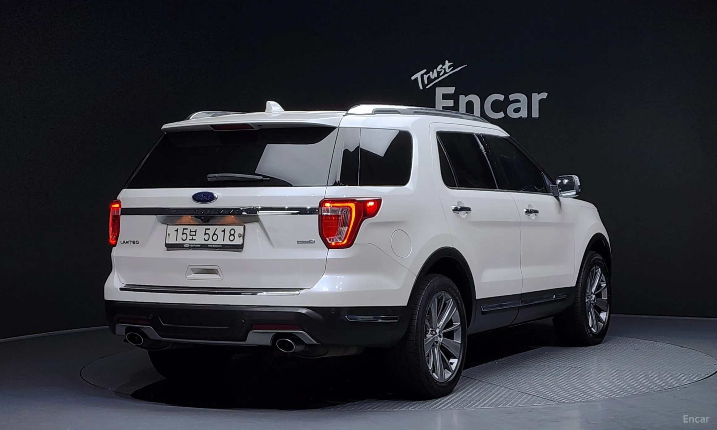 Ford Explorer превью 2