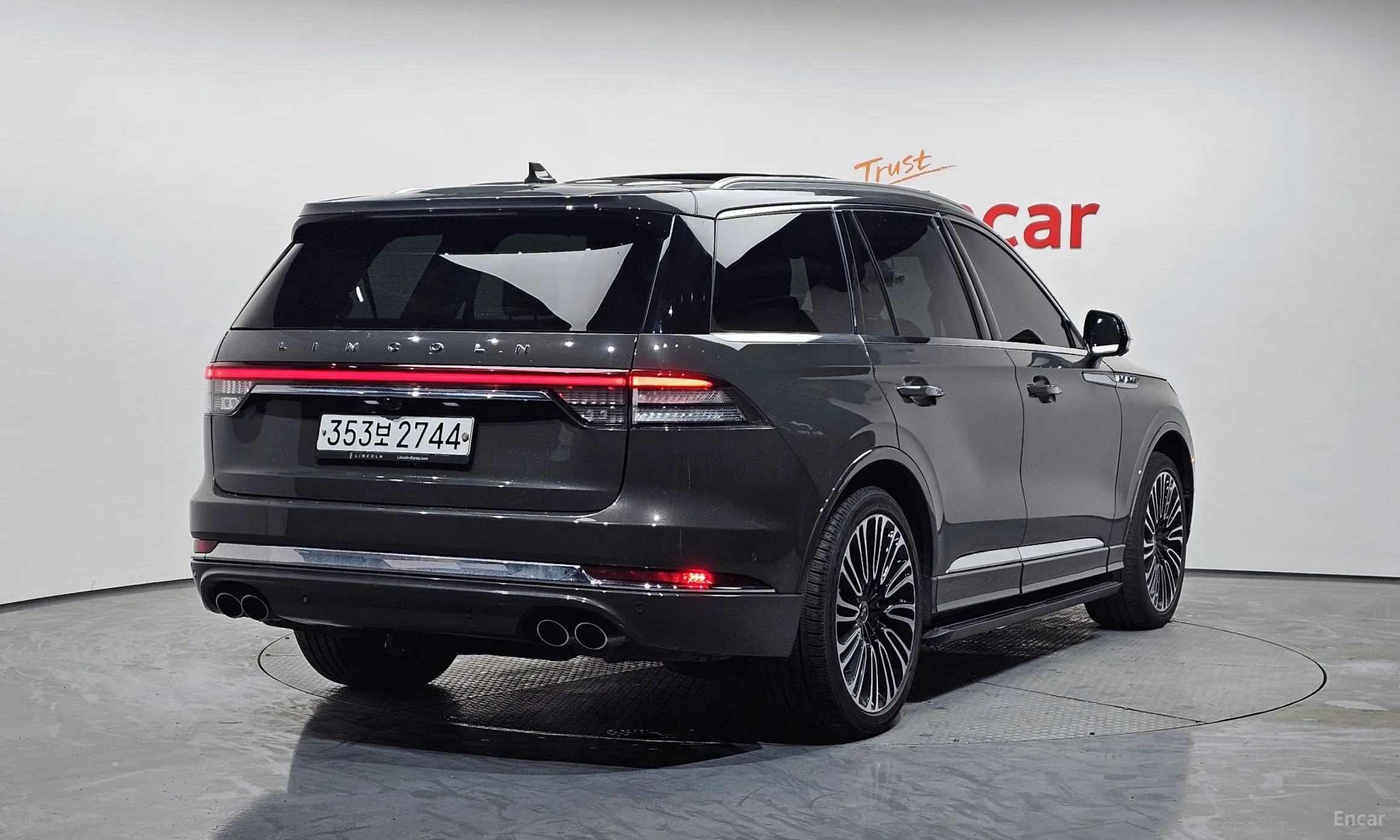 Lincoln Aviator 2nd Generation превью 2