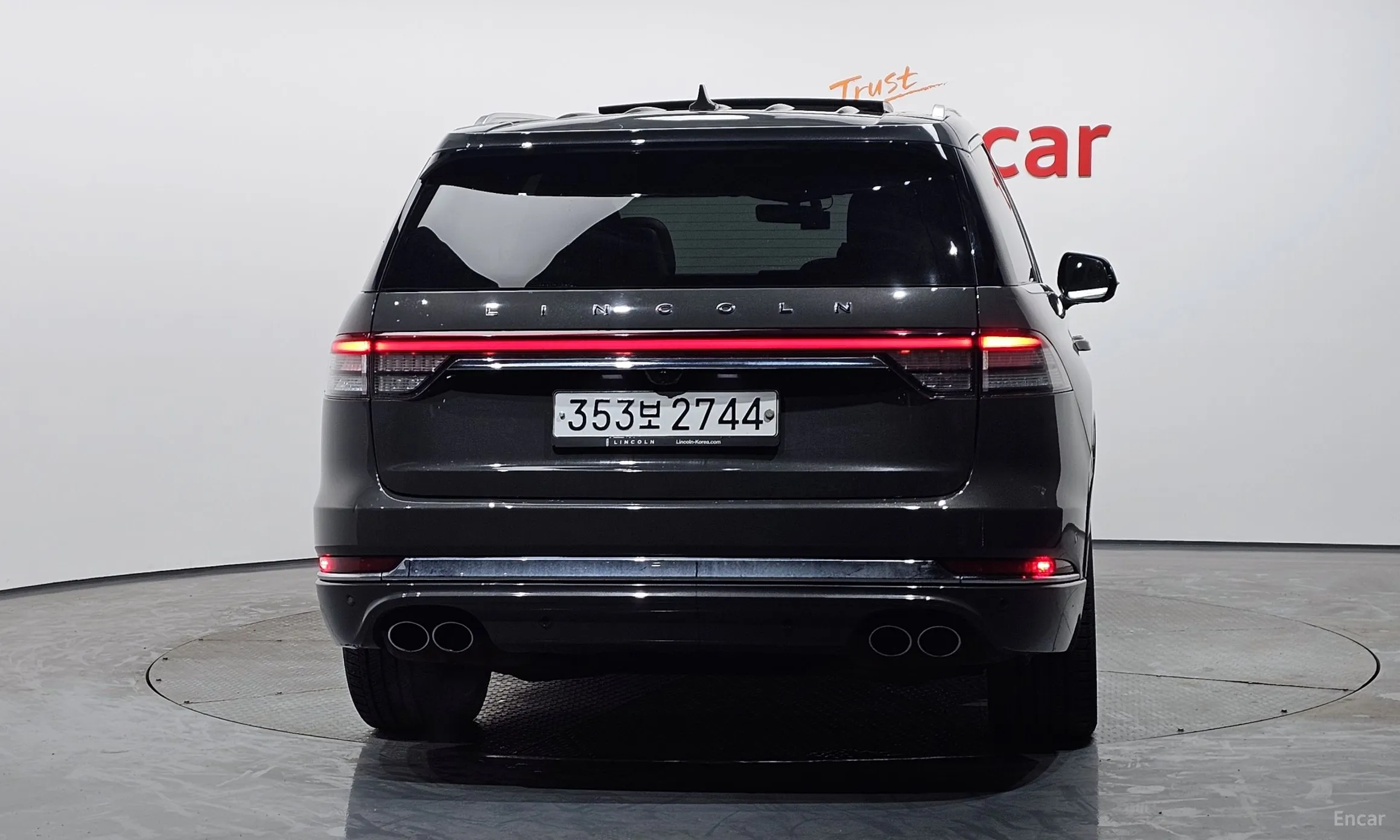 Lincoln Aviator 2nd Generation превью 4