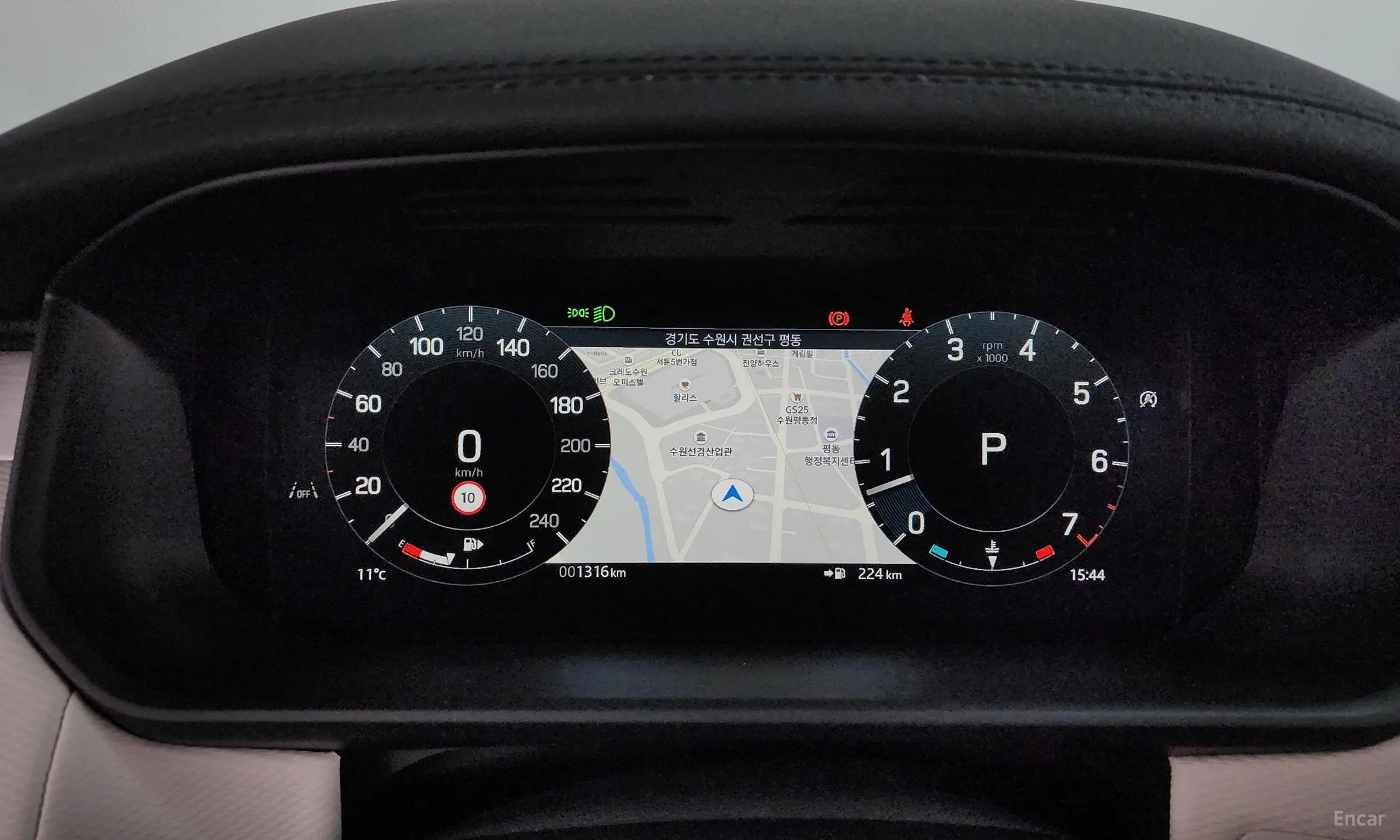 Land Rover Discovery 5 превью 8