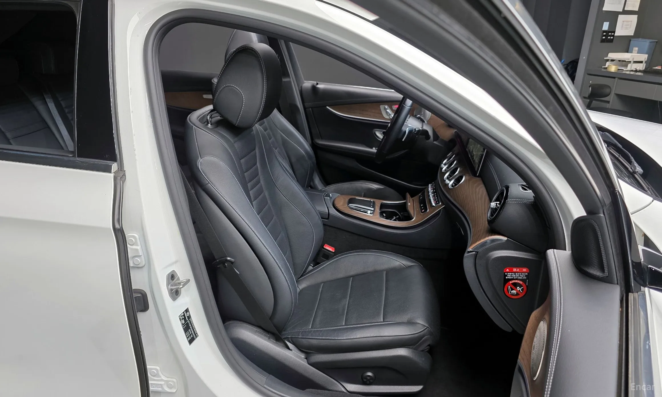 Mercedes Benz E-Class W213 превью 10