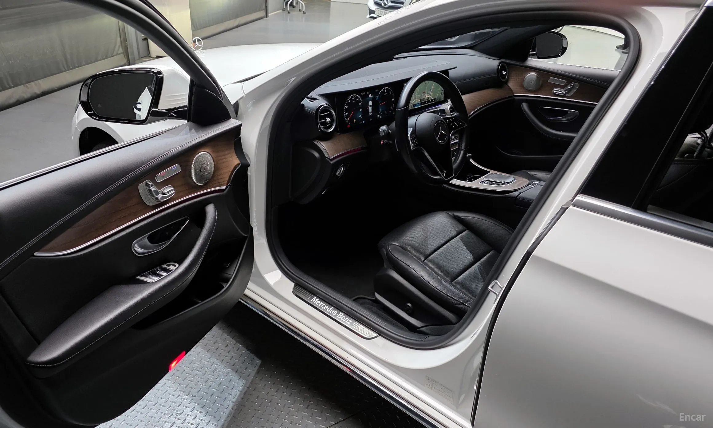 Mercedes Benz E-Class W213 превью 11