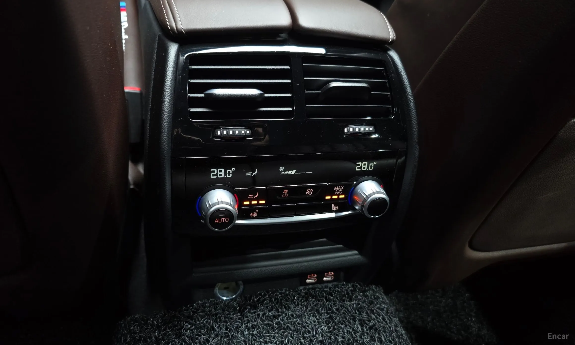 BMW 5 Series (G30) превью 18
