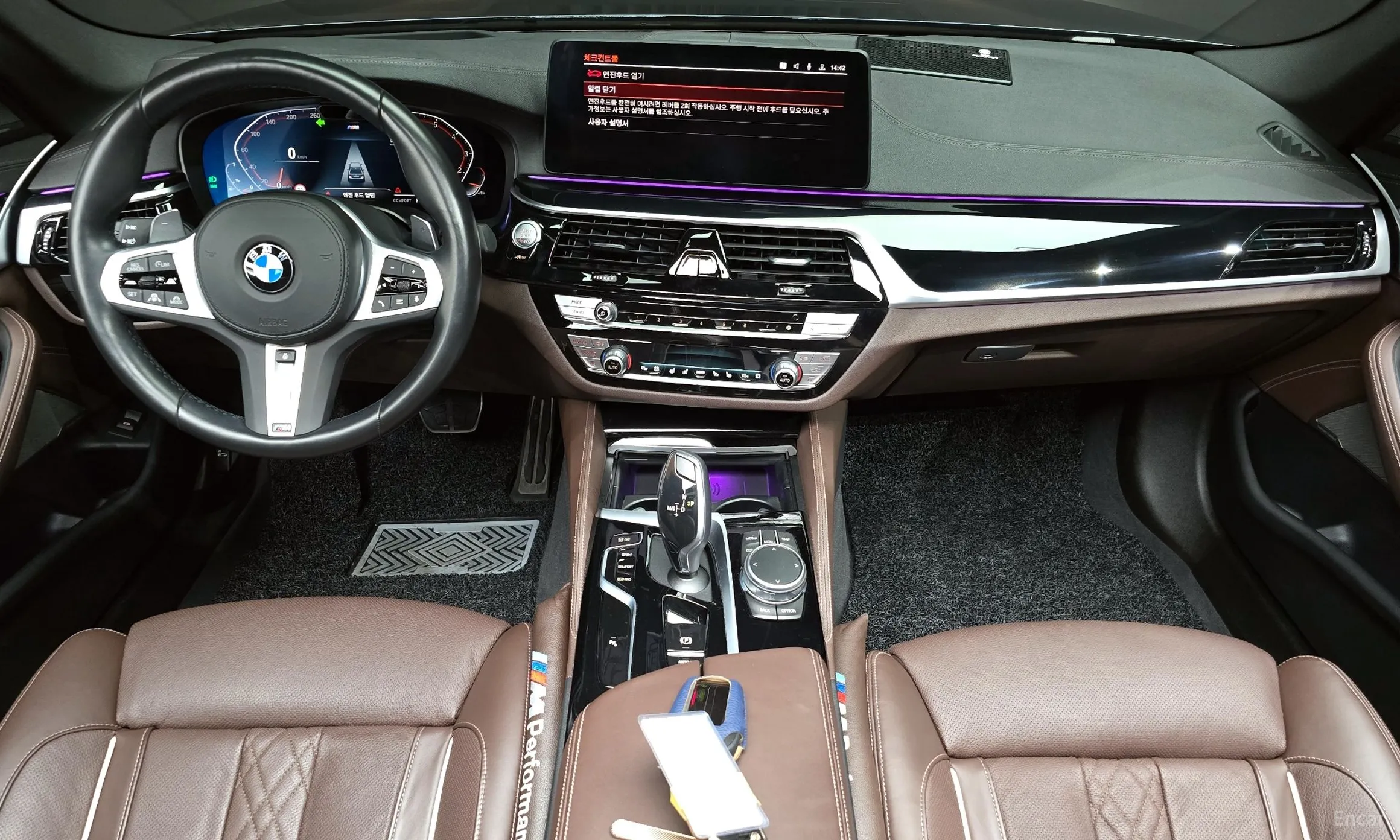 BMW 5 Series (G30) превью 7