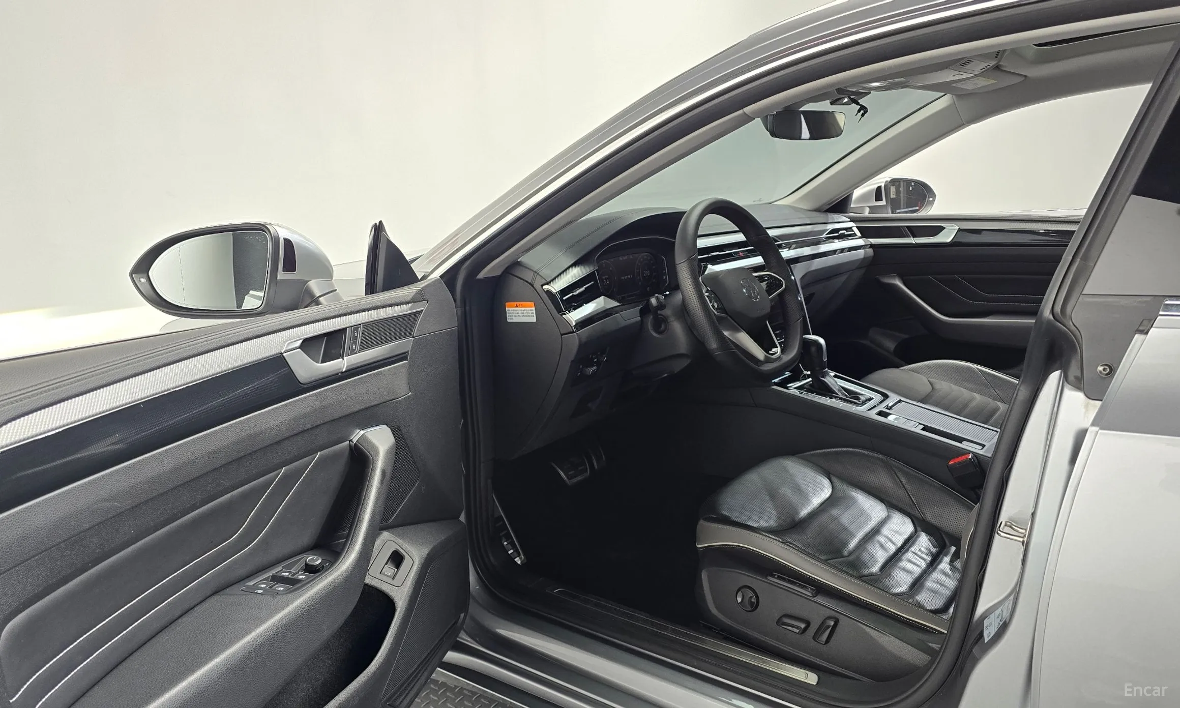 Volkswagen Ateon превью 10
