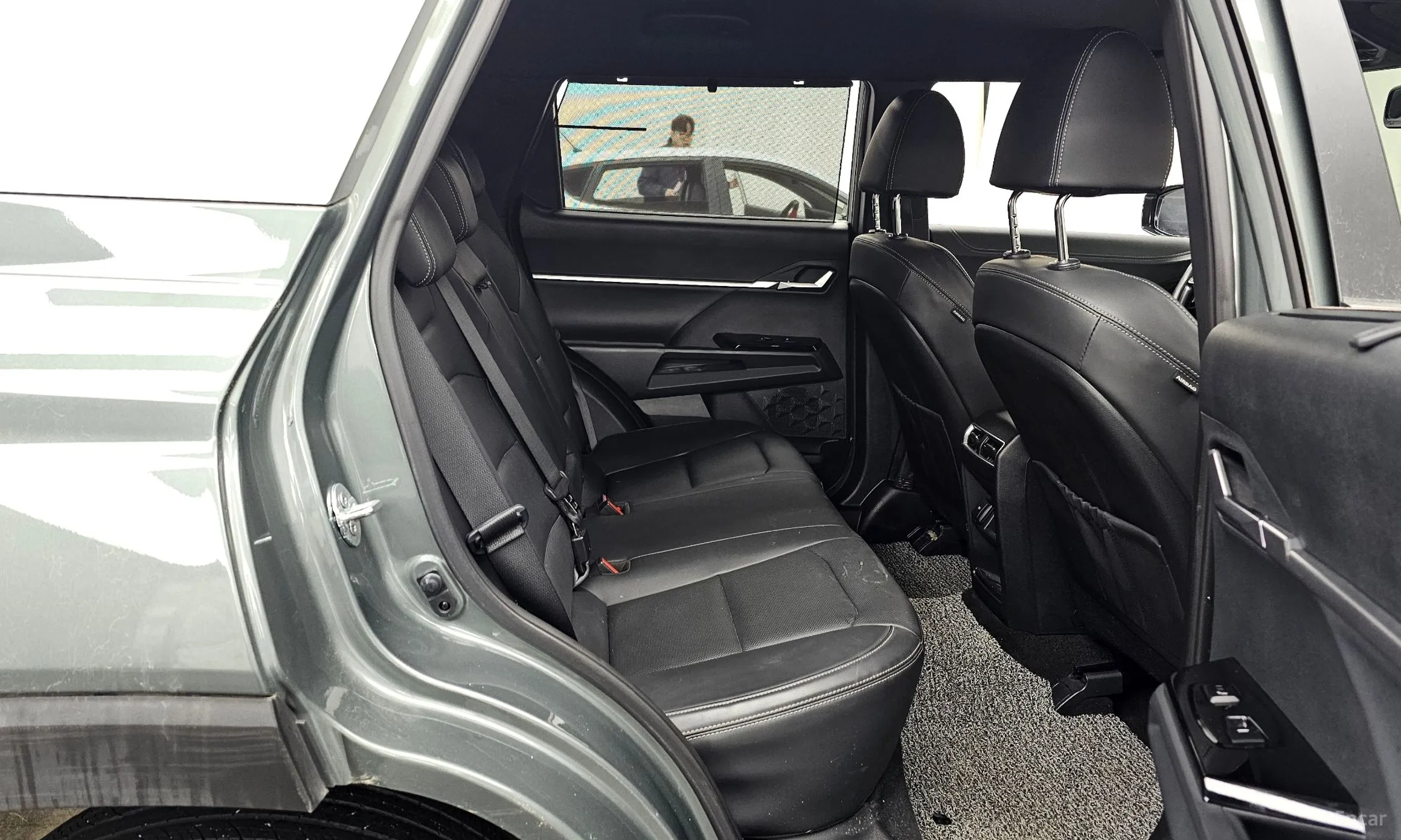 KG Mobility (SsangYong) Torres превью 12