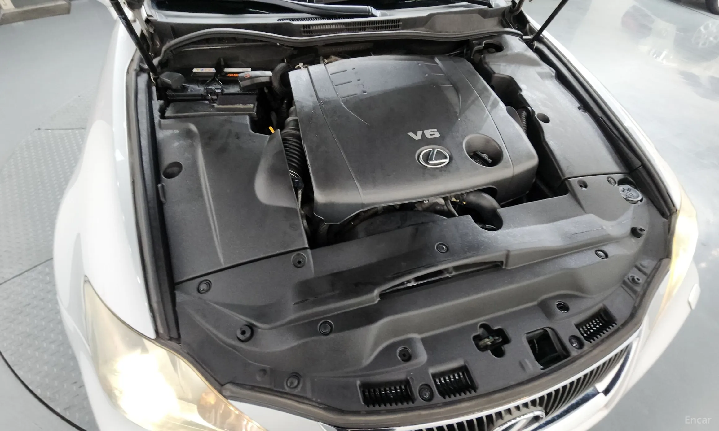 Lexus IS250 превью 6