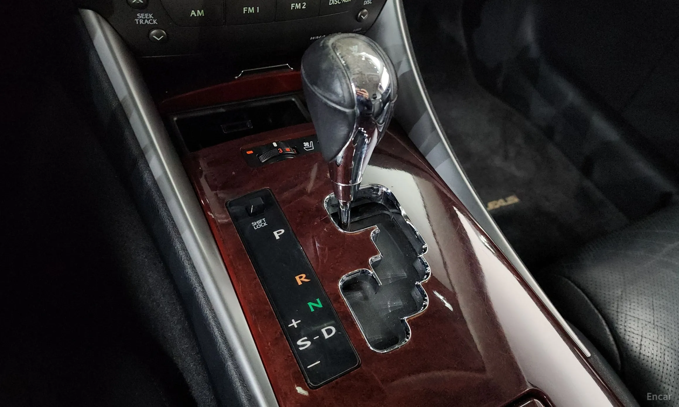 Lexus IS250 превью 9