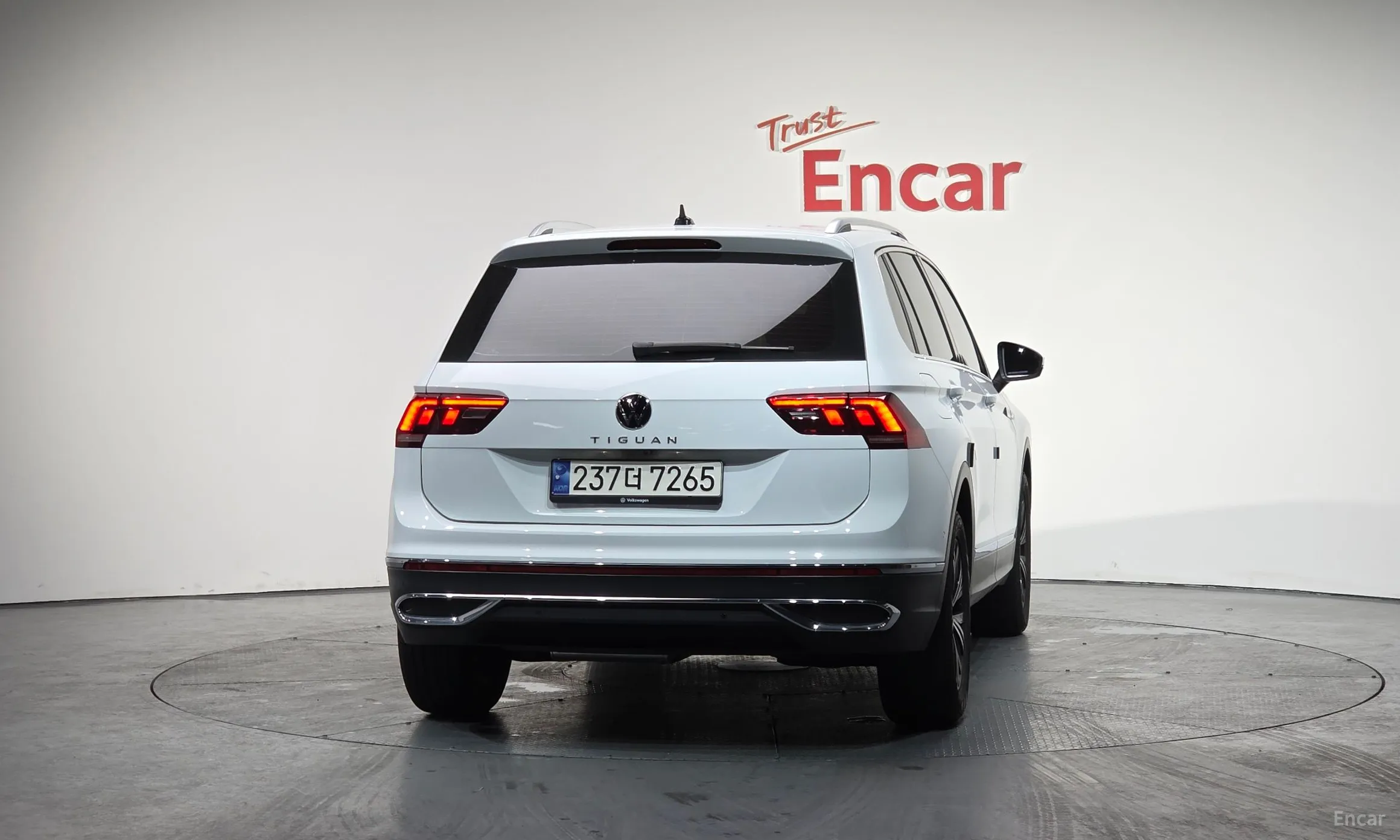 Volkswagen Tiguan 2nd Generation превью 4