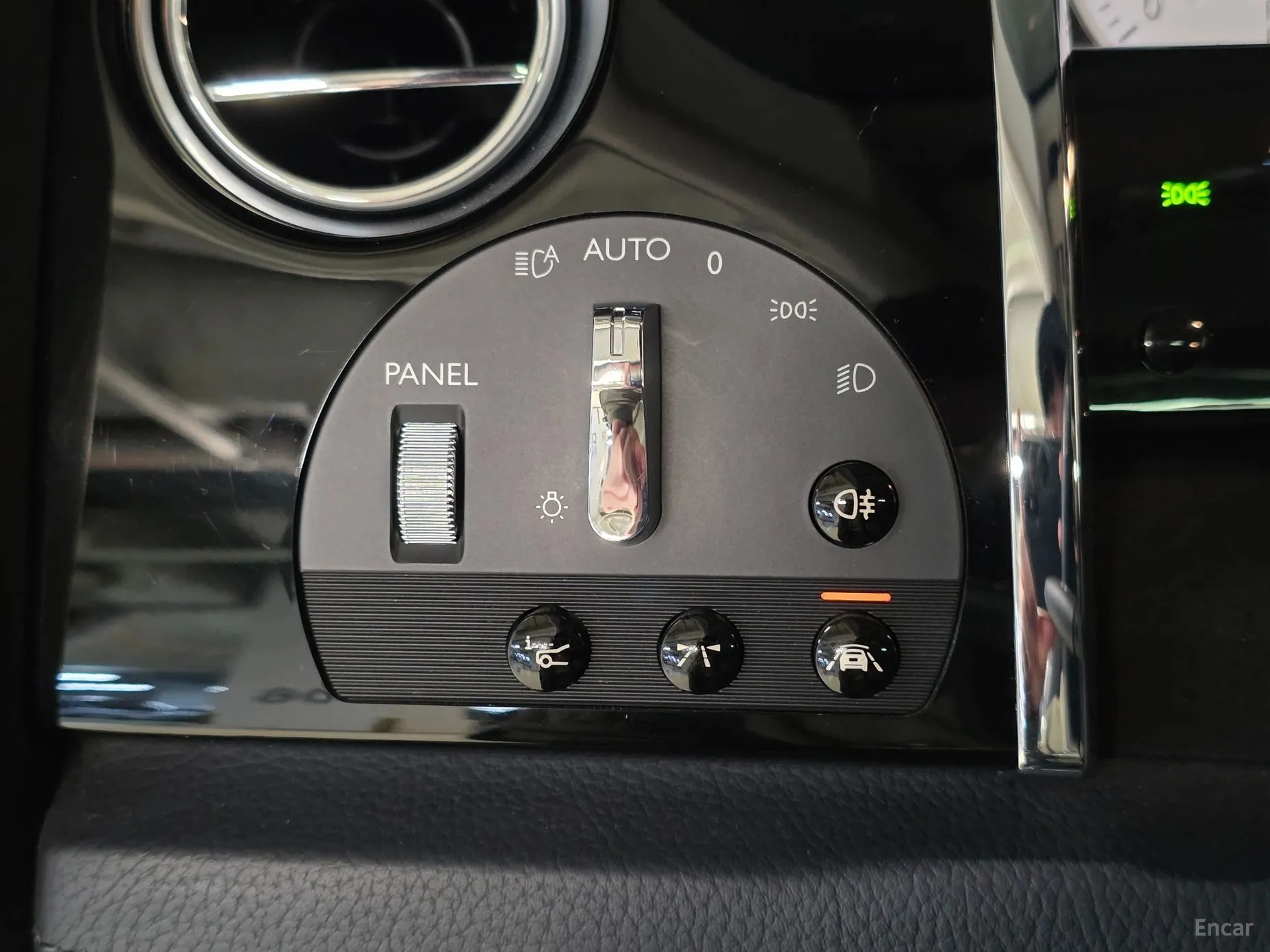 Rolls-Royce Ghost превью 11