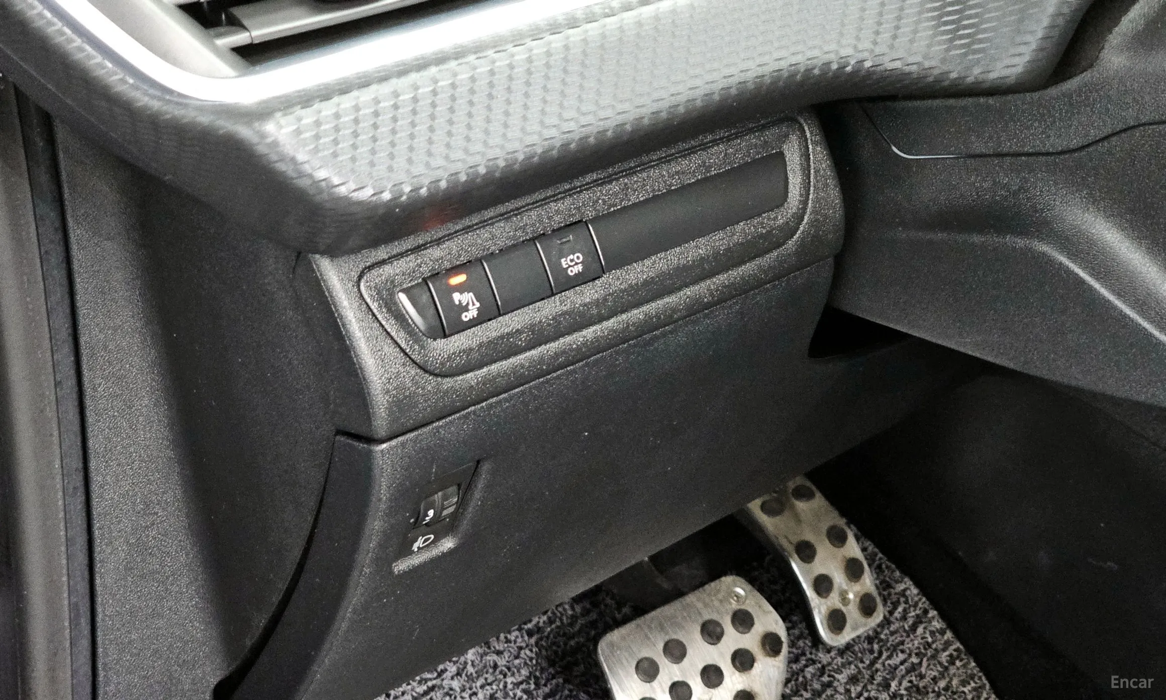 Peugeot 2008. превью 14