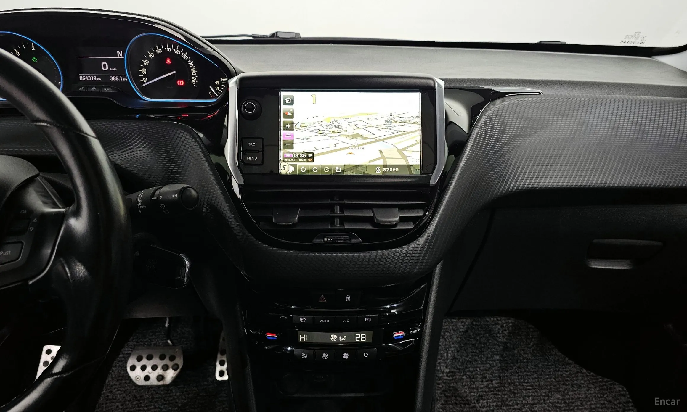 Peugeot 2008. превью 15