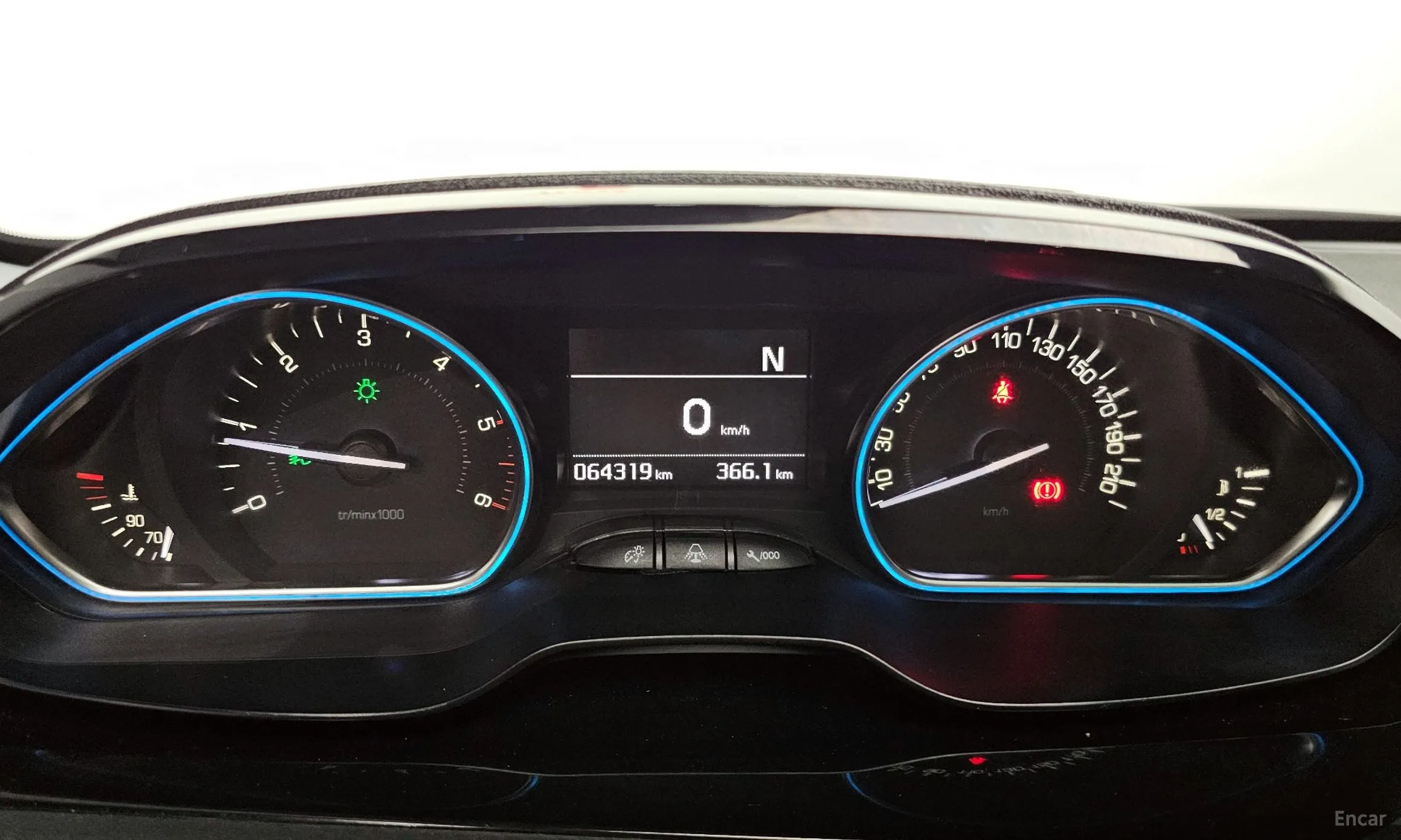Peugeot 2008. превью 8