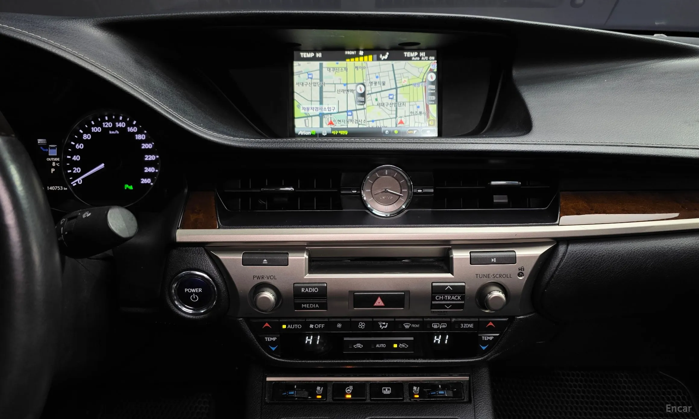 Lexus New ES300h превью 16