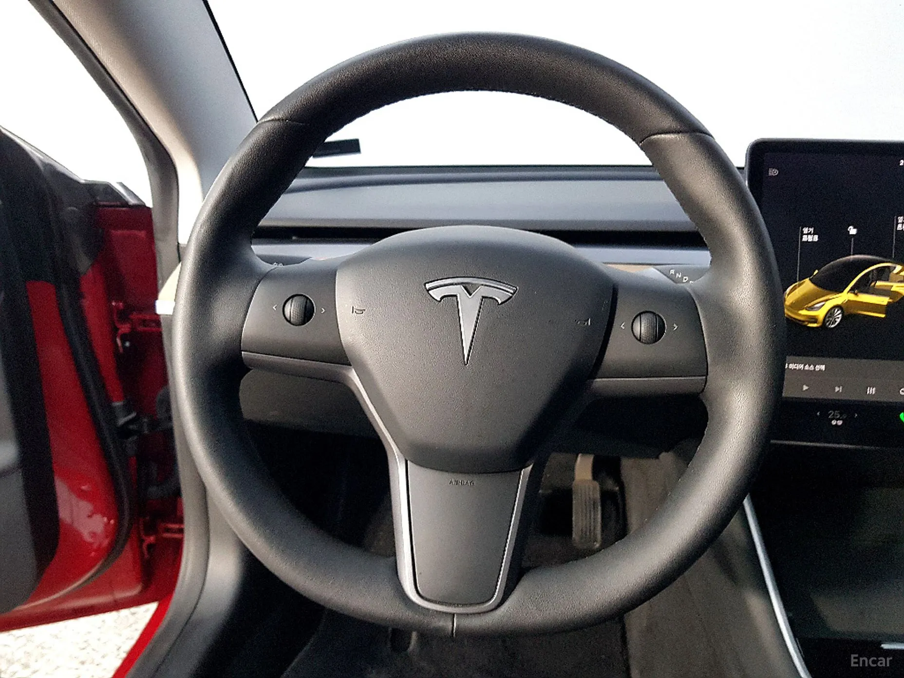 Tesla Model 3 превью 10