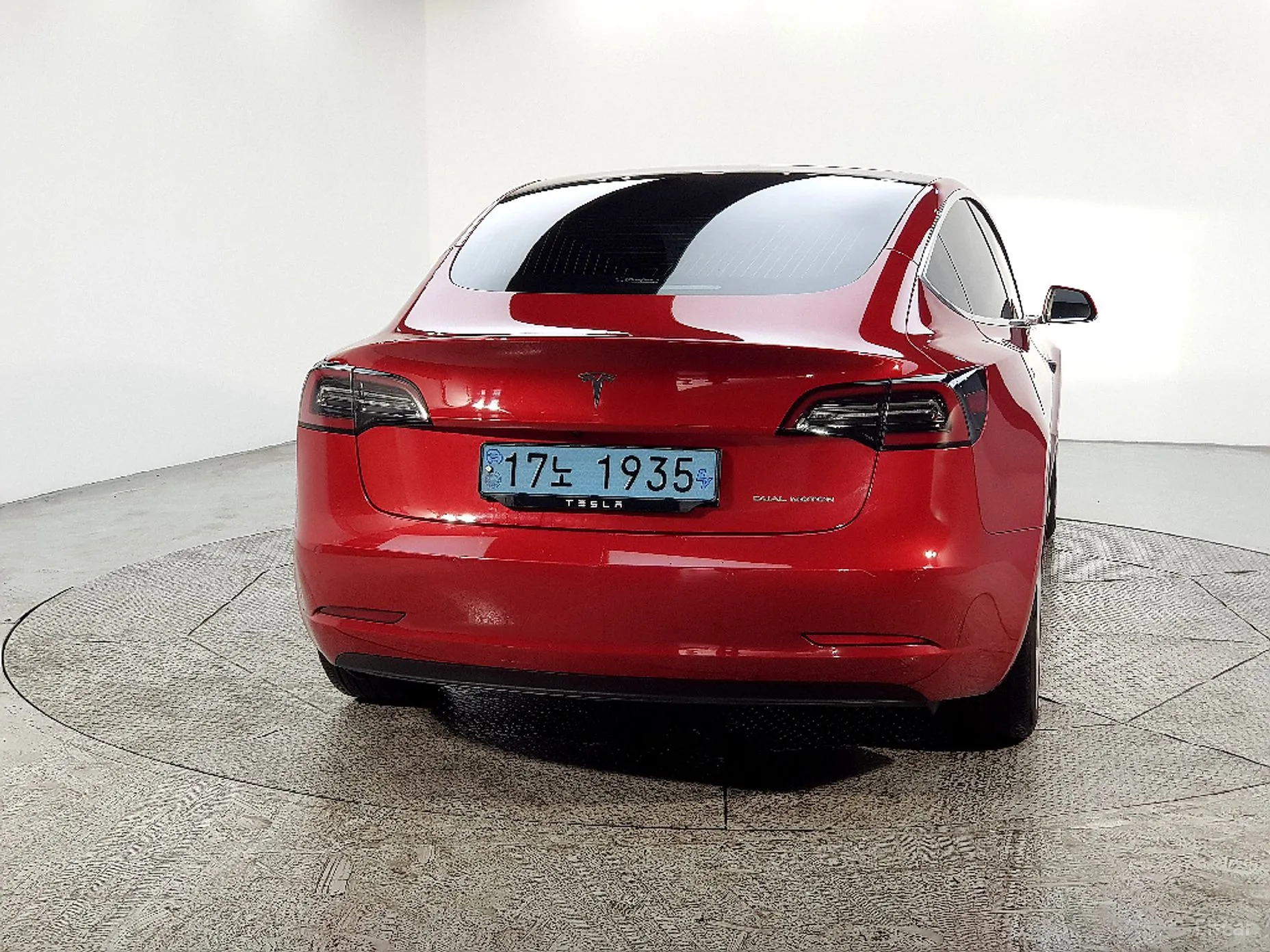 Tesla Model 3 превью 3