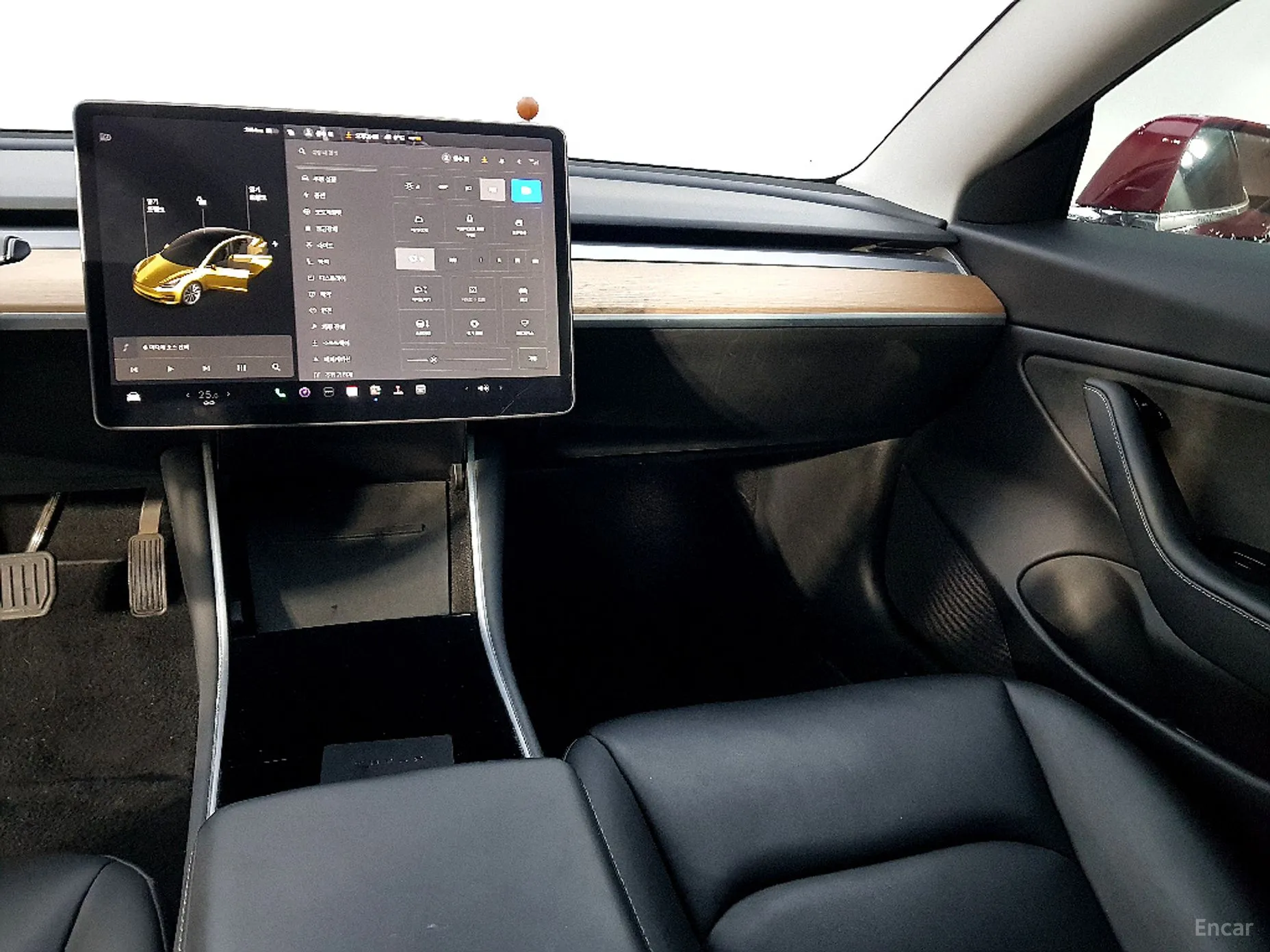 Tesla Model 3 превью 9