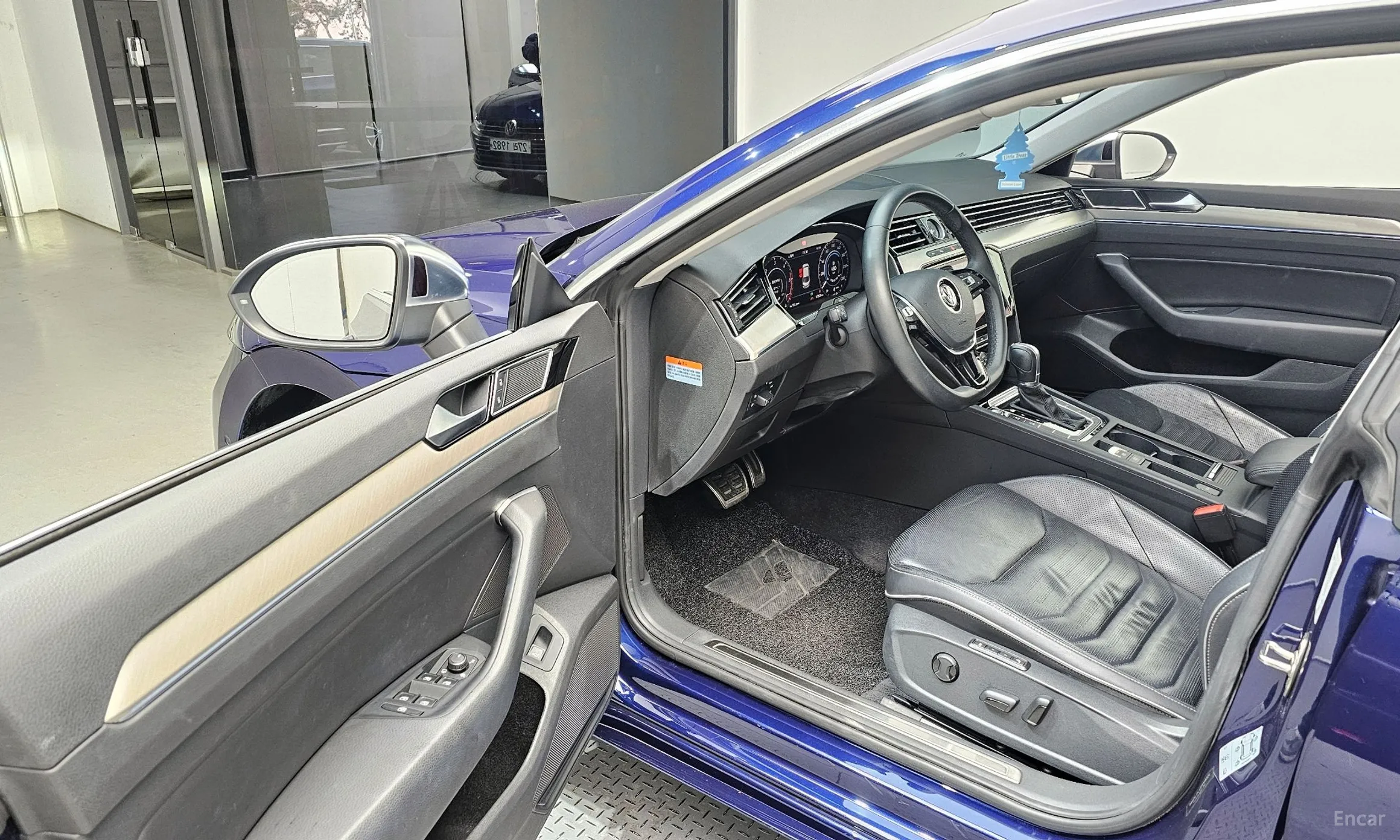 Volkswagen Ateon превью 10