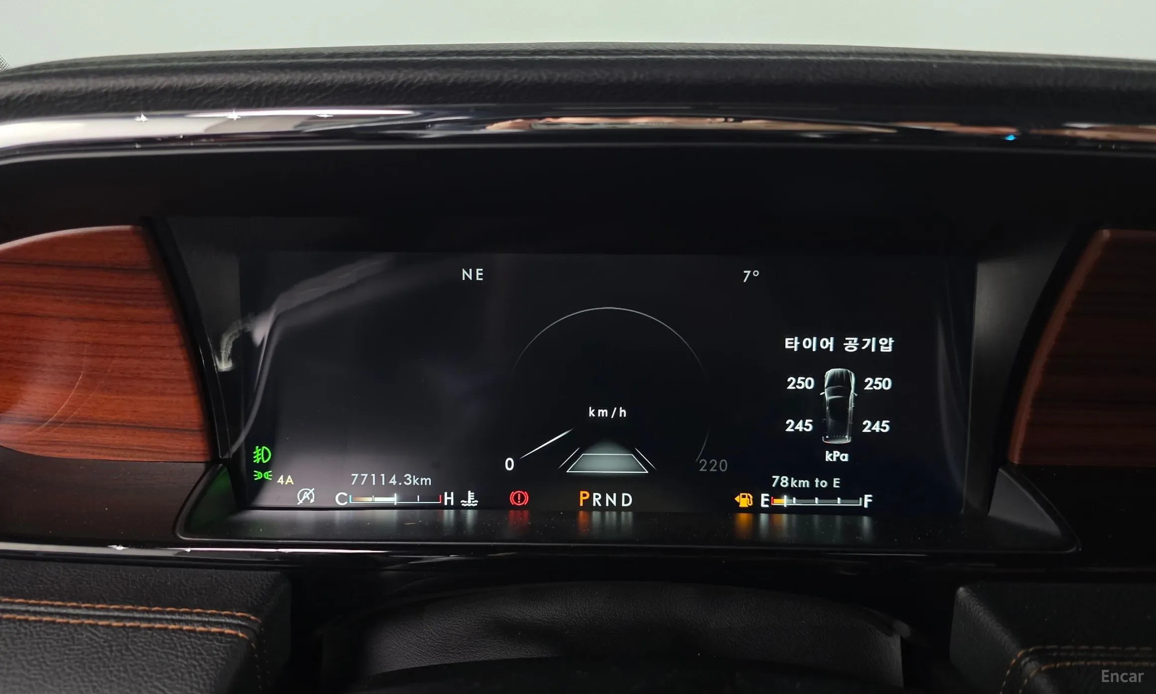 Lincoln Navigator 4th generation превью 8