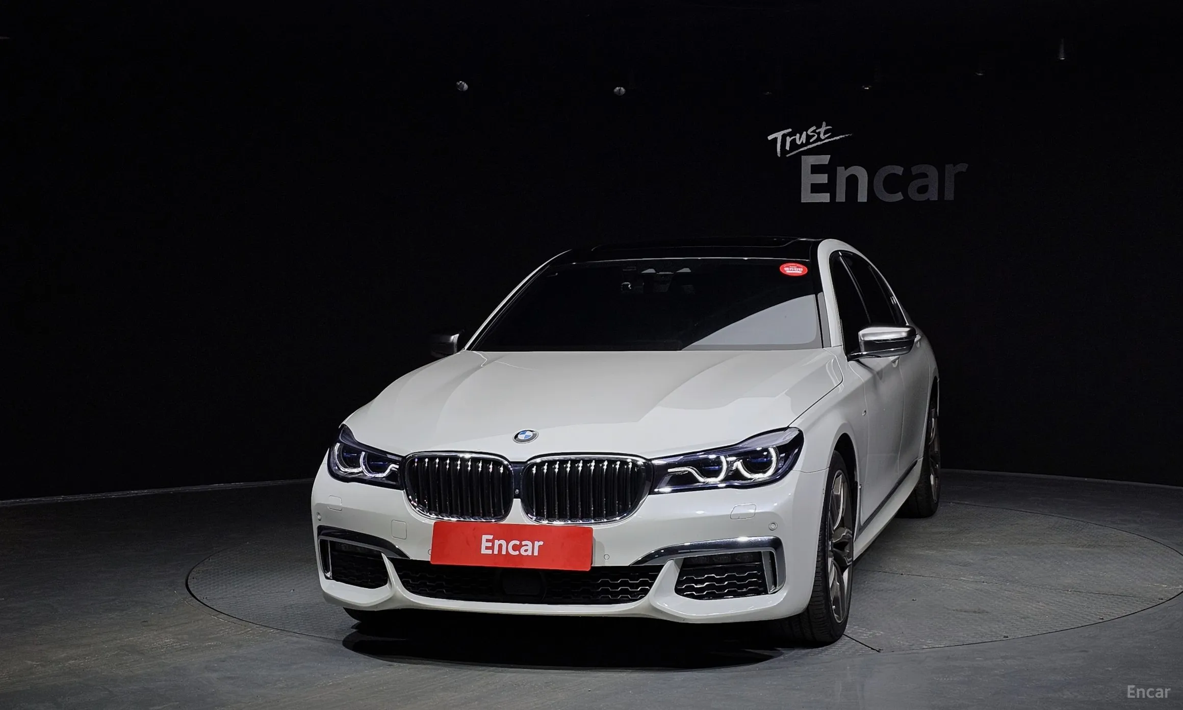 BMW 7 Series (G11) превью 3