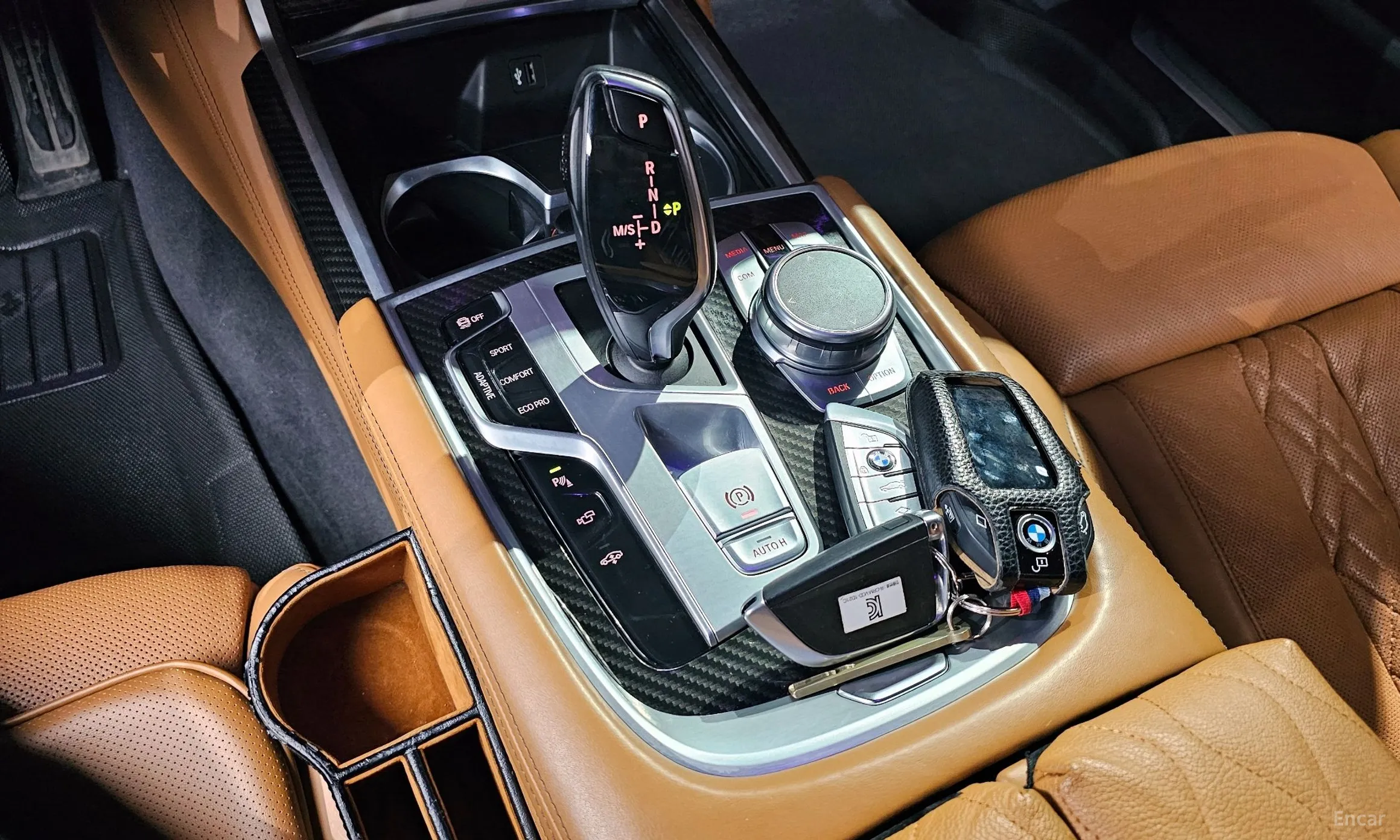 BMW 7 Series (G11) превью 9