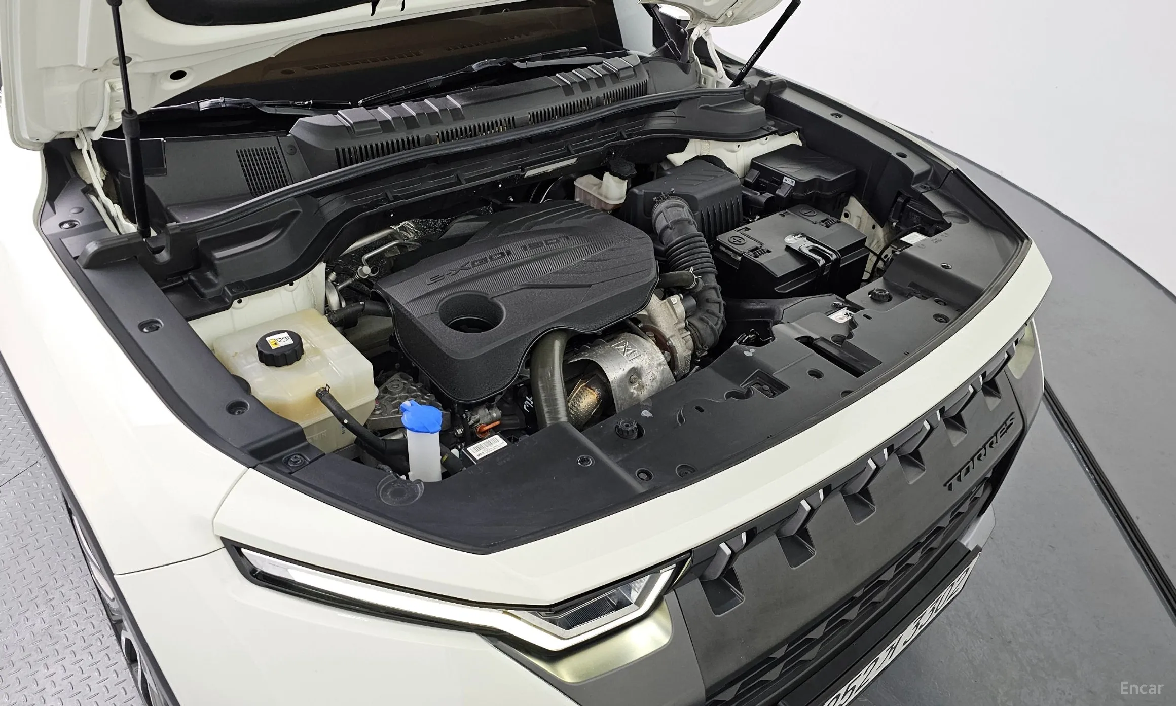 KG Mobility (SsangYong) Torres превью 6